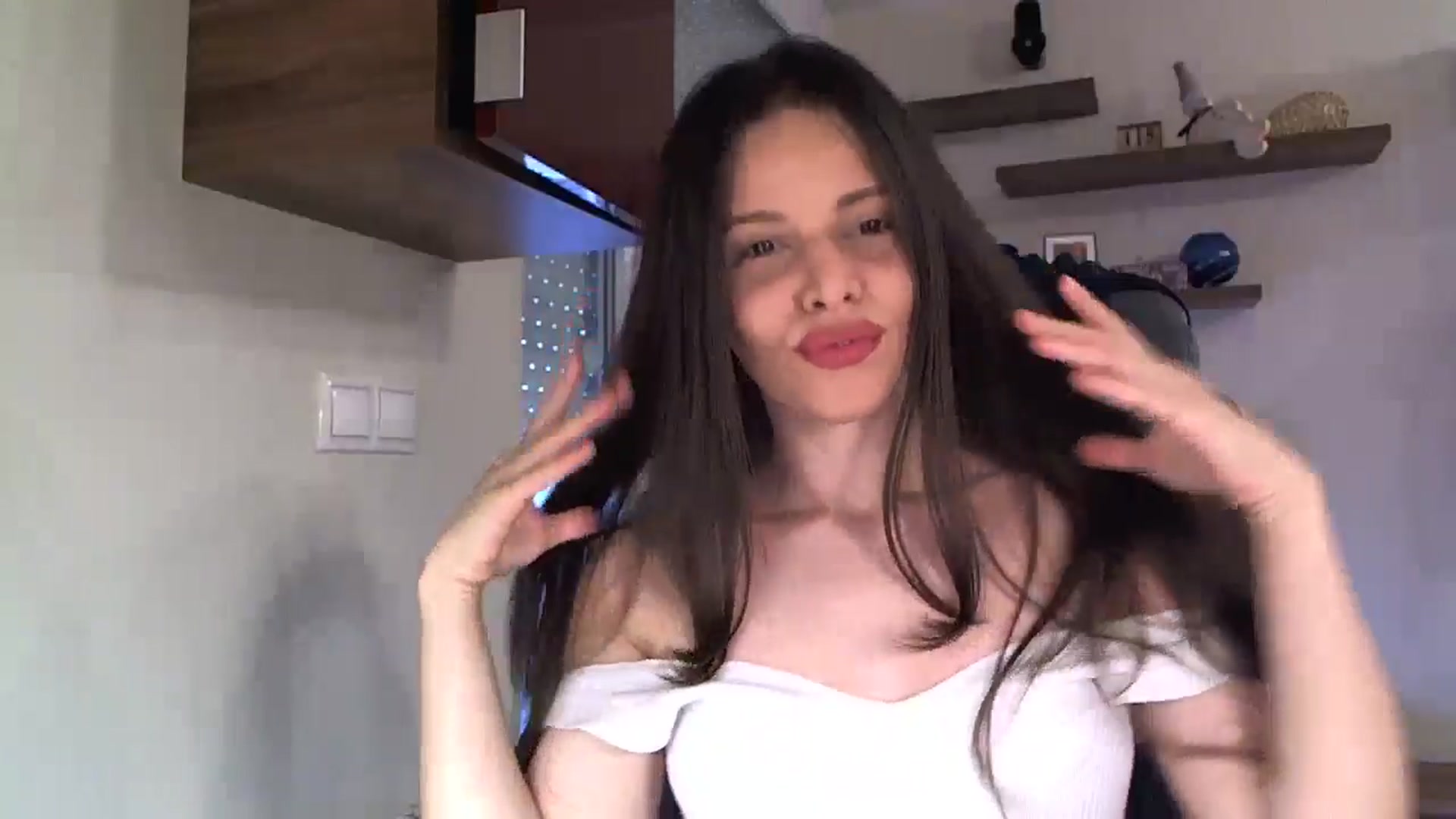Gallery image thumbnail from Heaven_hot's myfreecams stream on, 10/06/2025, 11:56 image 2 of 20