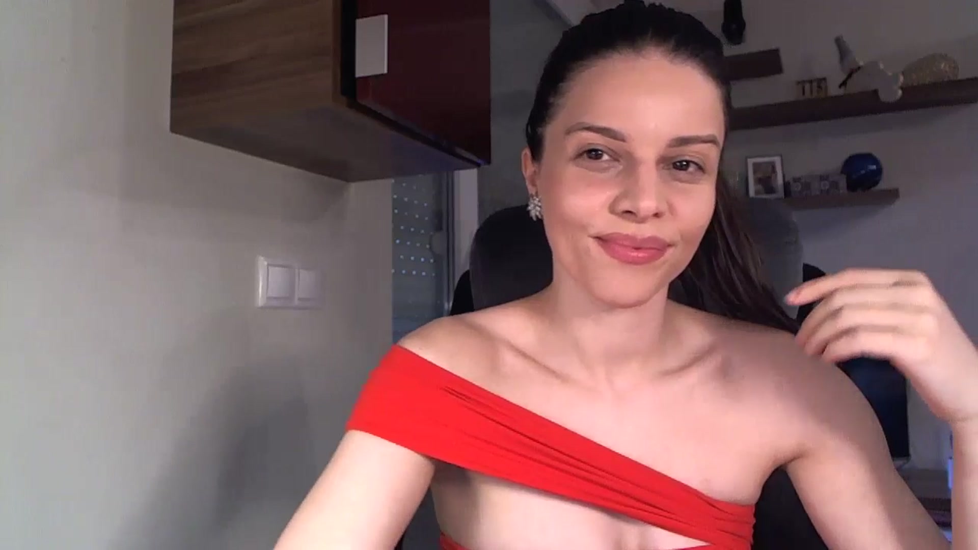 Gallery image thumbnail from Heaven_hot's myfreecams stream on, 10/12/2025, 15:01 image 12 of 20