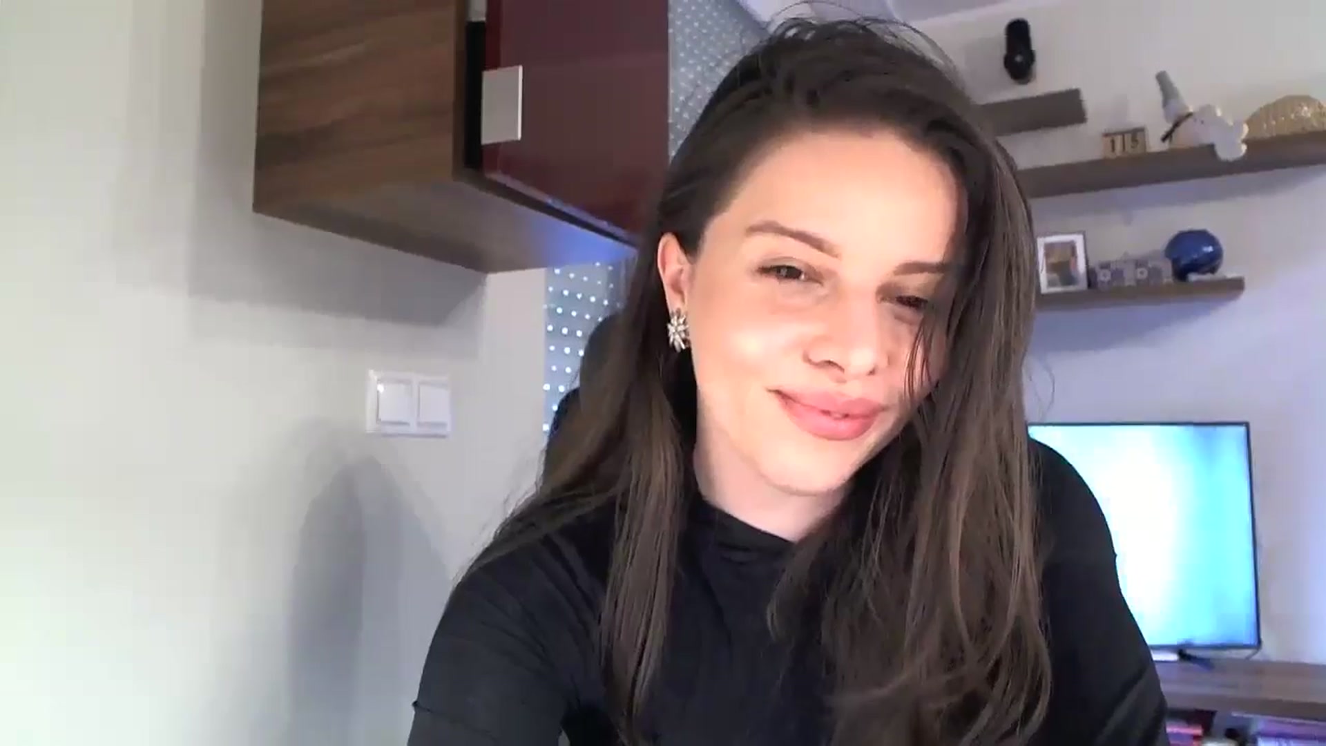 Gallery image thumbnail from Heaven_hot's myfreecams stream on, 10/19/2025, 12:00 image 14 of 20