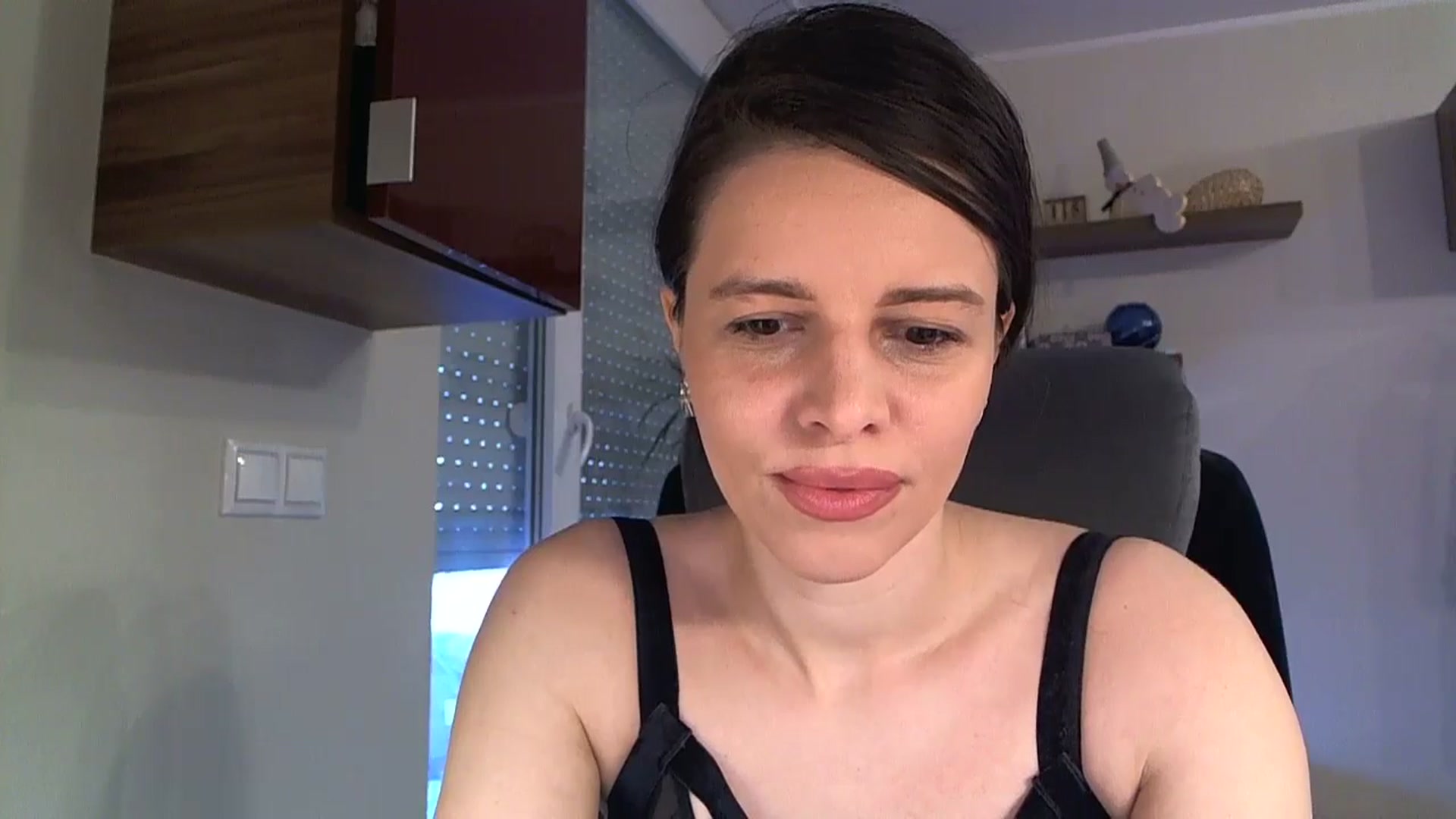 Gallery image thumbnail from Heaven_hot's myfreecams stream on, 10/19/2025, 12:00 image 4 of 20