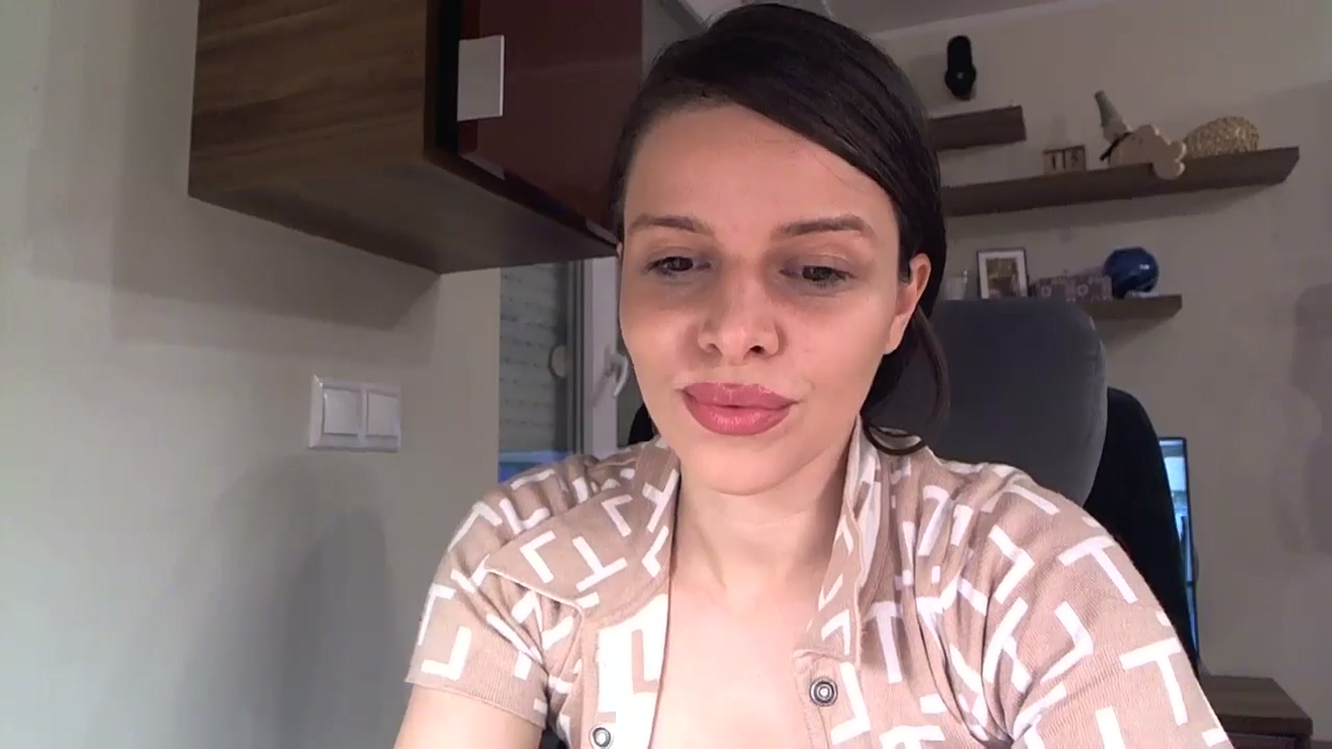 Gallery image thumbnail from Heaven_hot's myfreecams stream on, 10/19/2025, 16:17 image 9 of 20