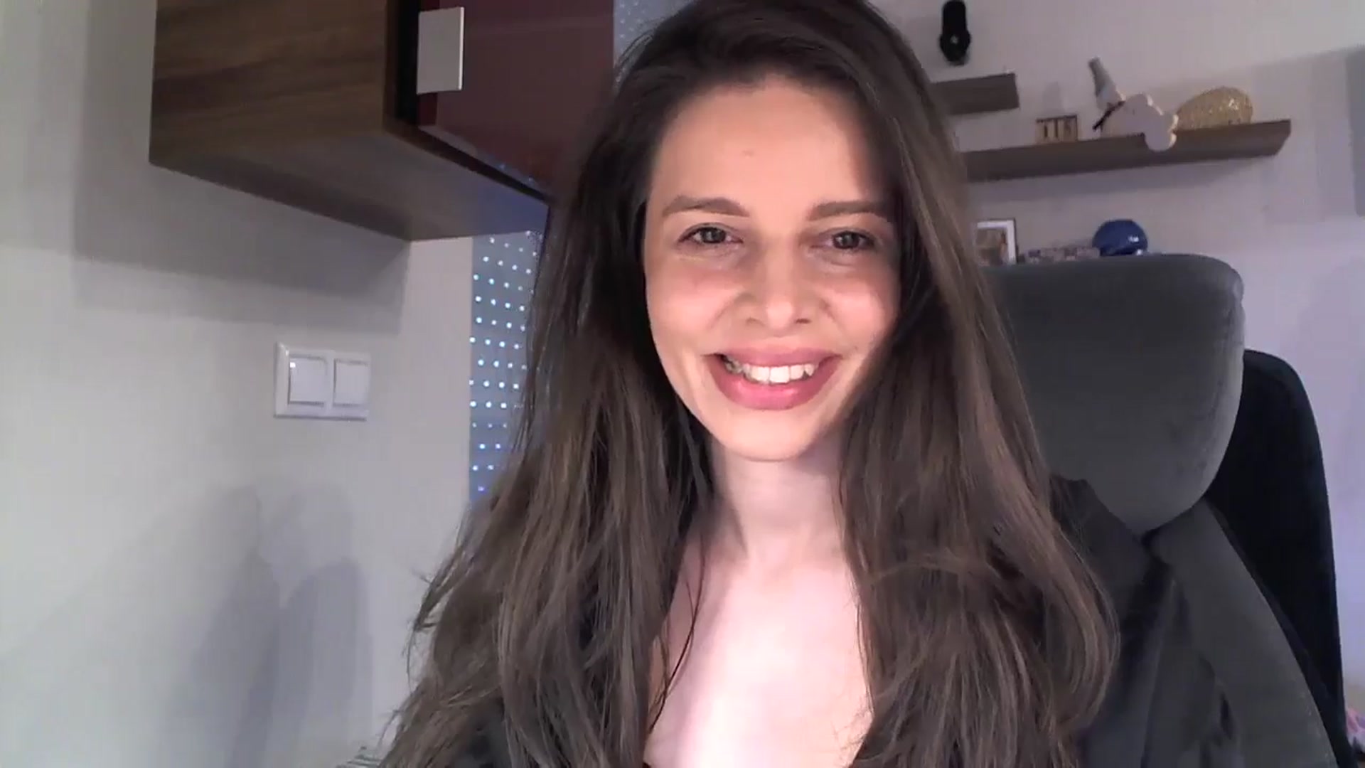 Gallery image thumbnail from Heaven_hot's myfreecams stream on, 10/25/2025, 11:37 image 12 of 20