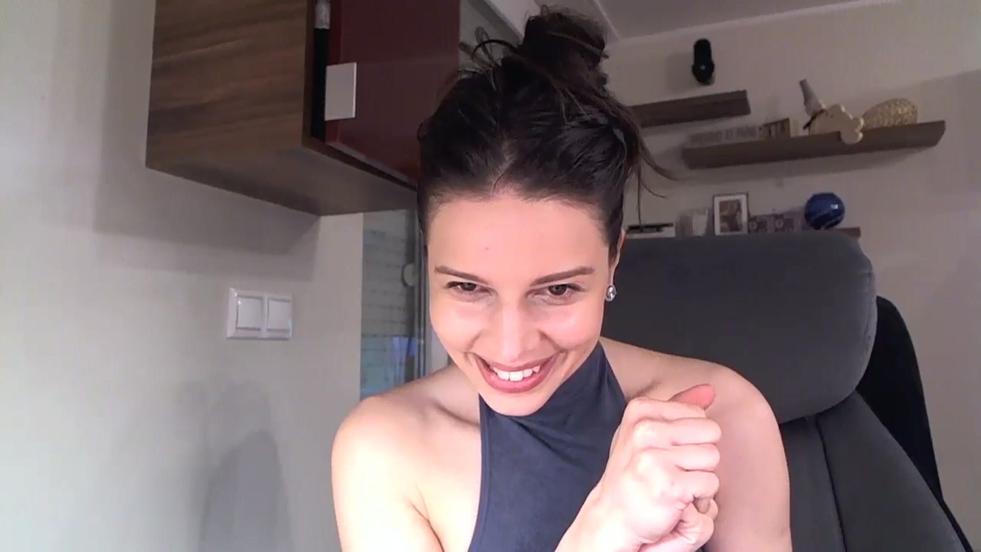 Gallery image thumbnail from Heaven_hot's myfreecams stream on, 10/26/2025, 16:12 image 10 of 20