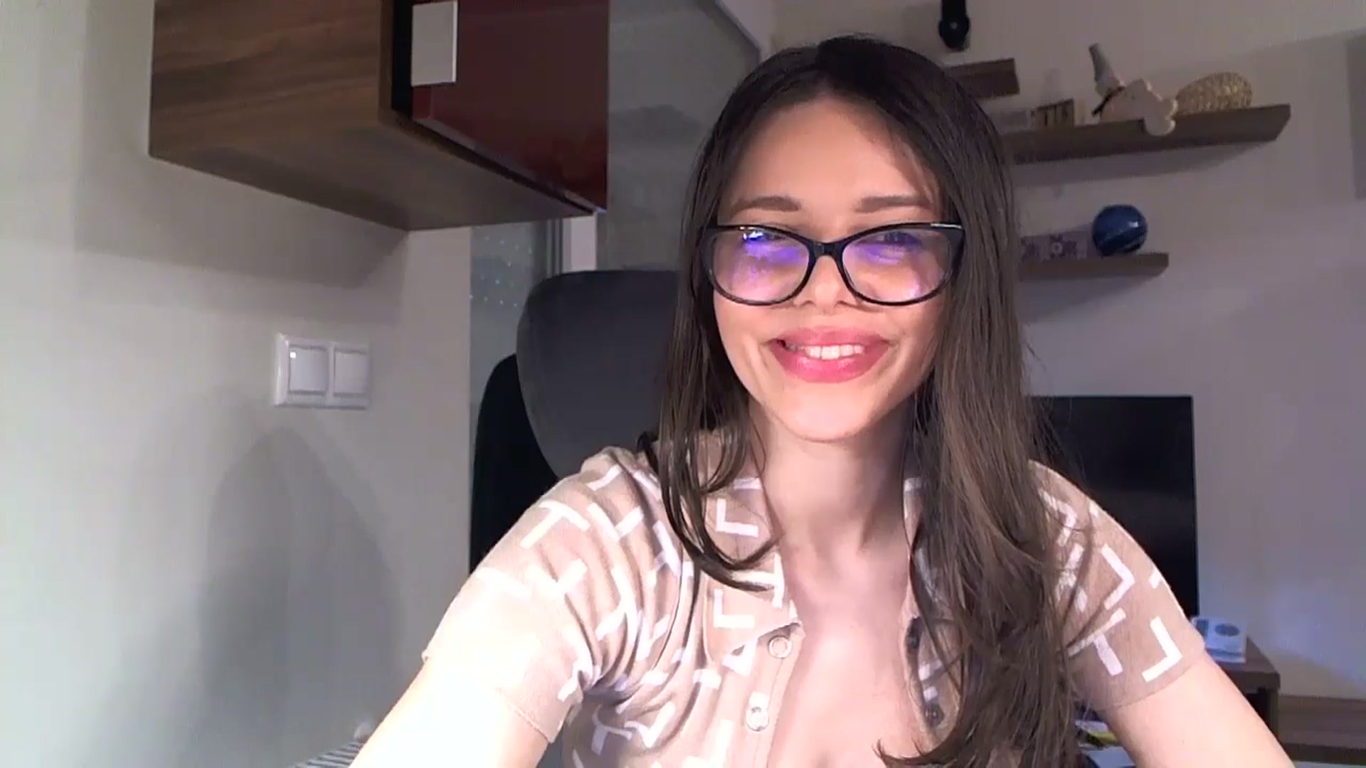 Gallery image thumbnail from Heaven_hot's myfreecams stream on, 11/08/2025, 13:26 image 11 of 20
