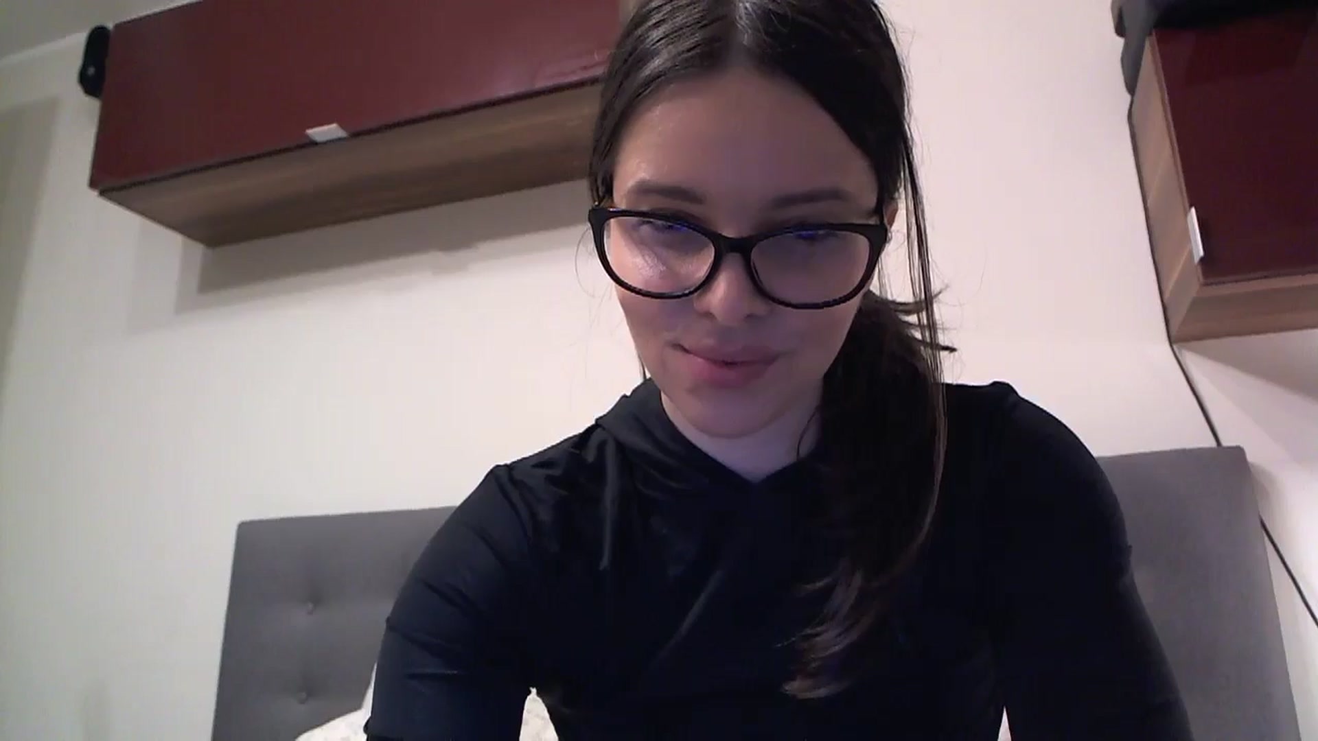 Gallery image thumbnail from Heaven_hot's myfreecams stream on, 11/08/2025, 15:58 image 8 of 20