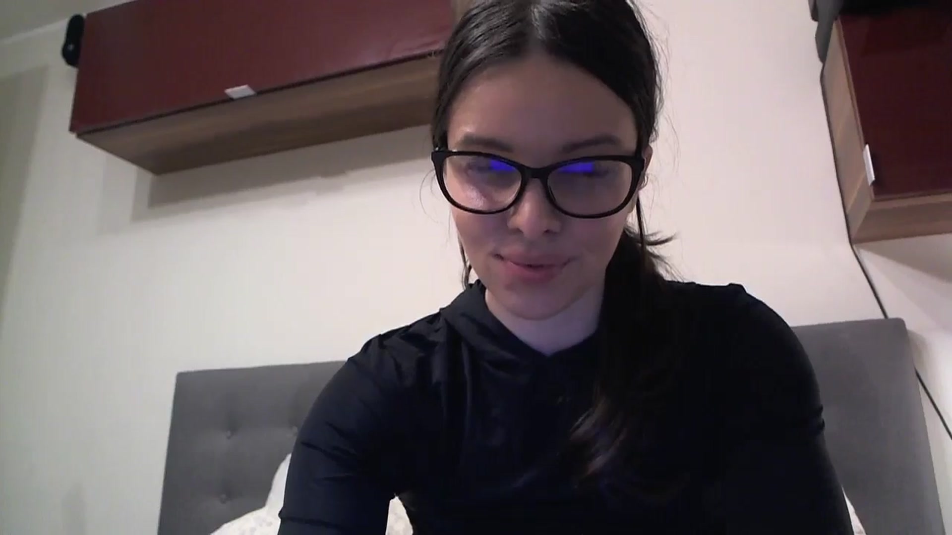 Gallery image thumbnail from Heaven_hot's myfreecams stream on, 11/08/2025, 15:58 image 18 of 20