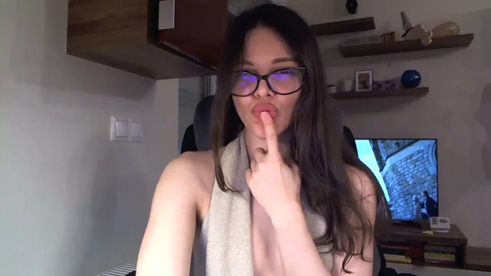 Gallery image thumbnail from Heaven_hot's myfreecams stream on, 11/10/2025, 19:05 image 6 of 20