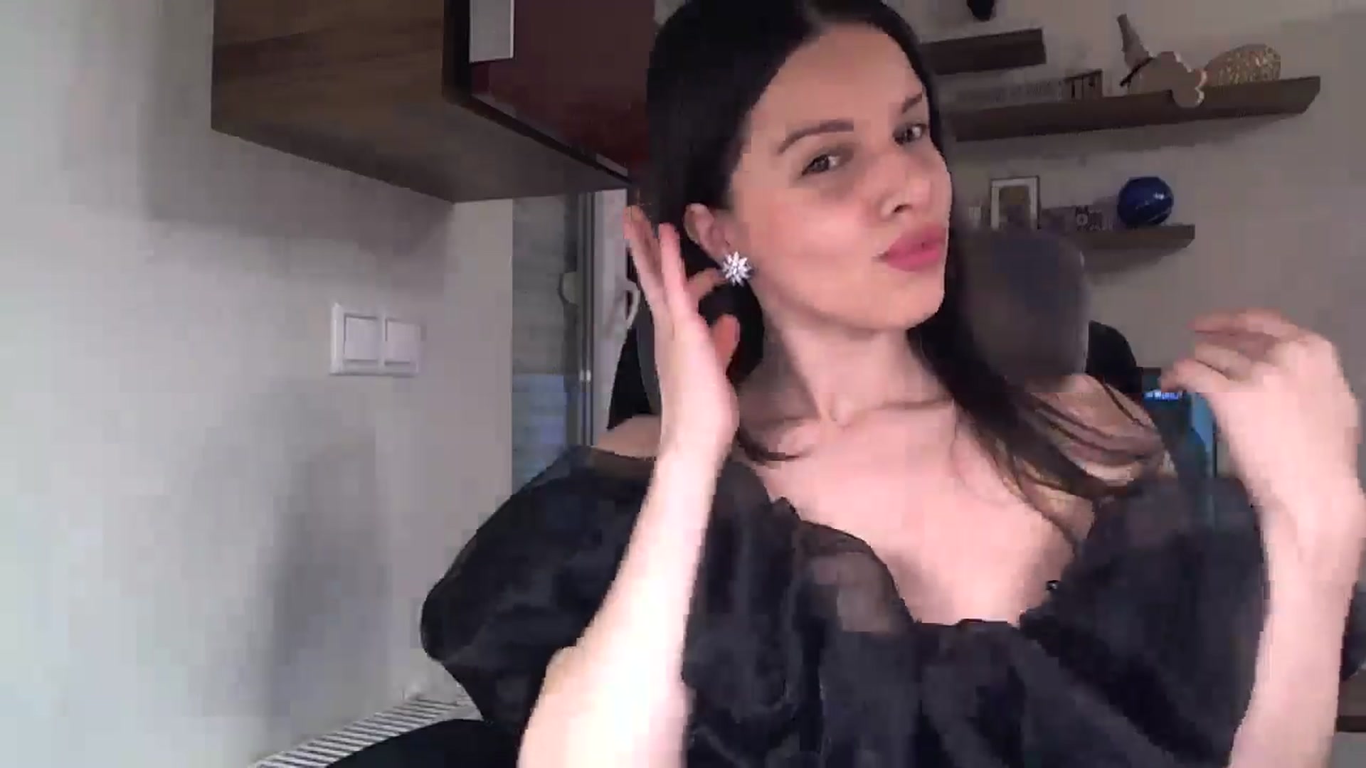 Gallery image thumbnail from Heaven_hot's myfreecams stream on, 11/12/2025, 16:12 image 9 of 20