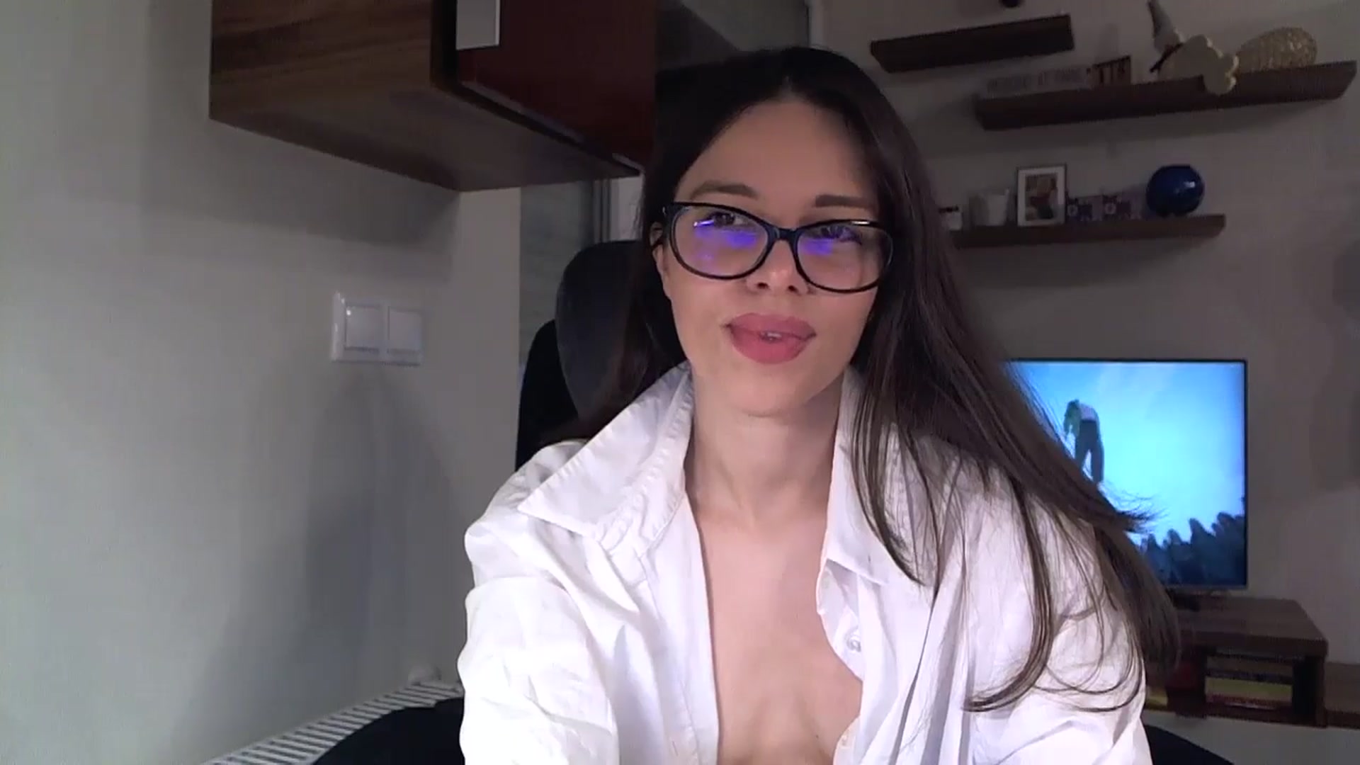 Gallery image thumbnail from Heaven_hot's myfreecams stream on, 11/14/2025, 18:24 image 6 of 20