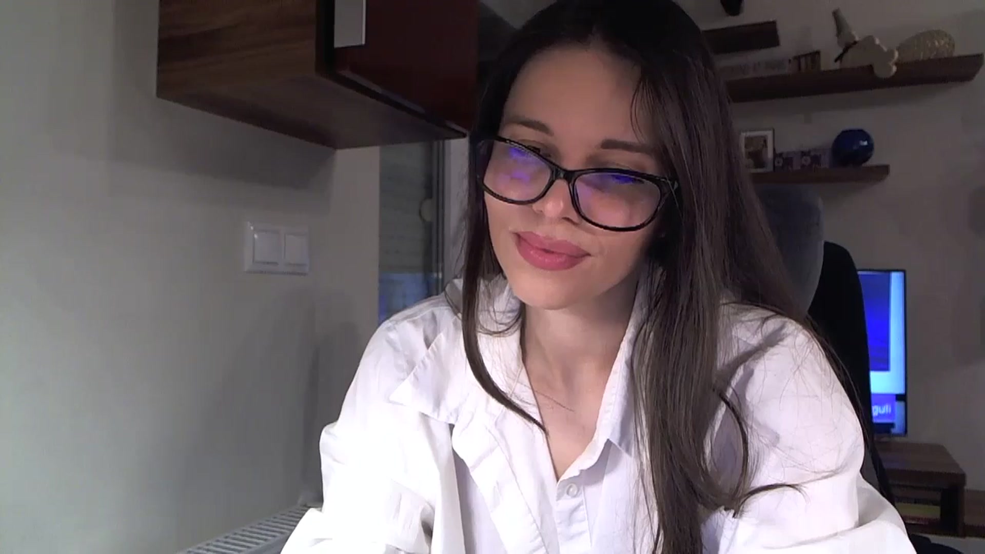 Gallery image thumbnail from Heaven_hot's myfreecams stream on, 11/14/2025, 18:24 image 9 of 20