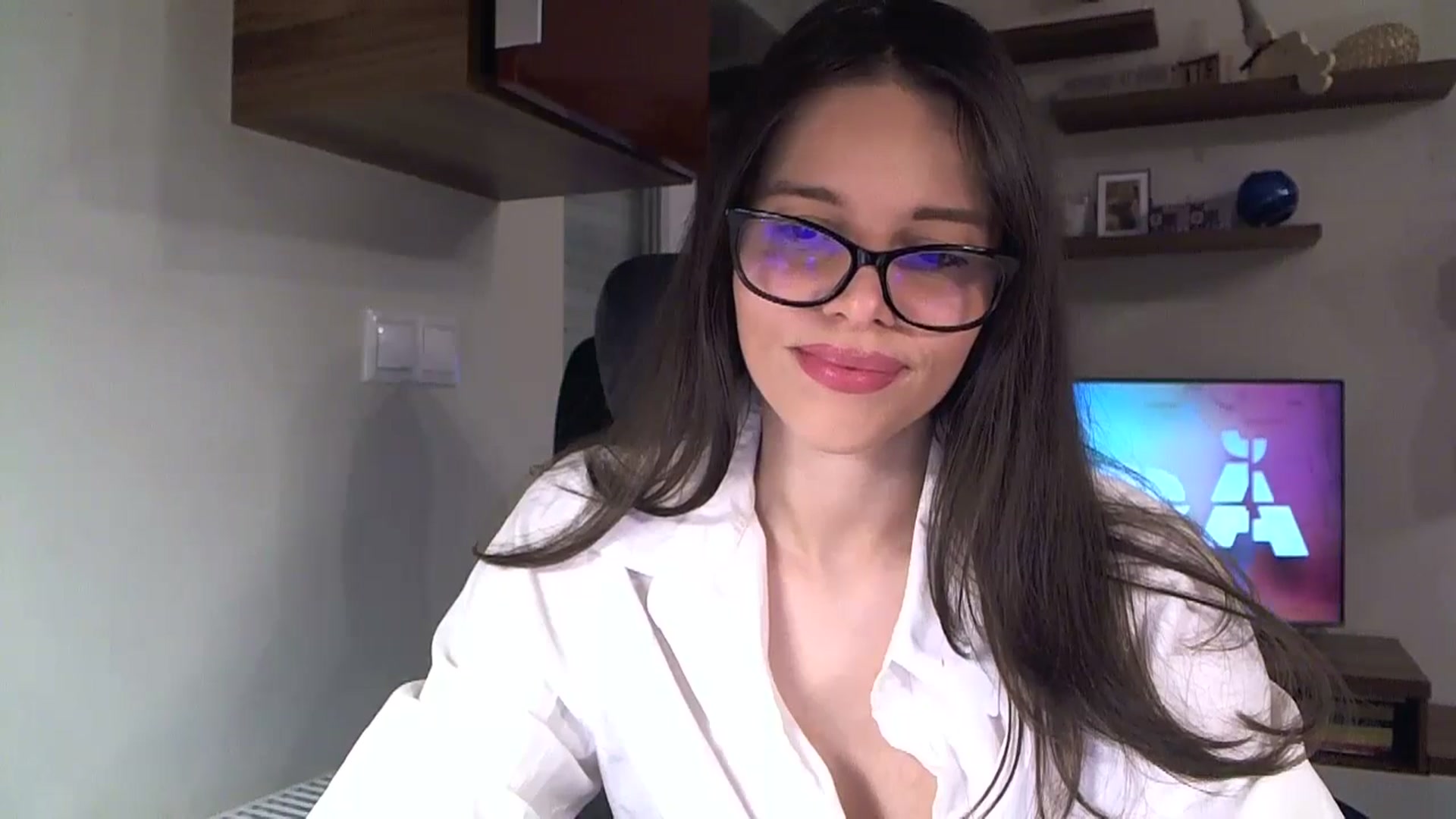 Gallery image thumbnail from Heaven_hot's myfreecams stream on, 11/14/2025, 18:24 image 8 of 20