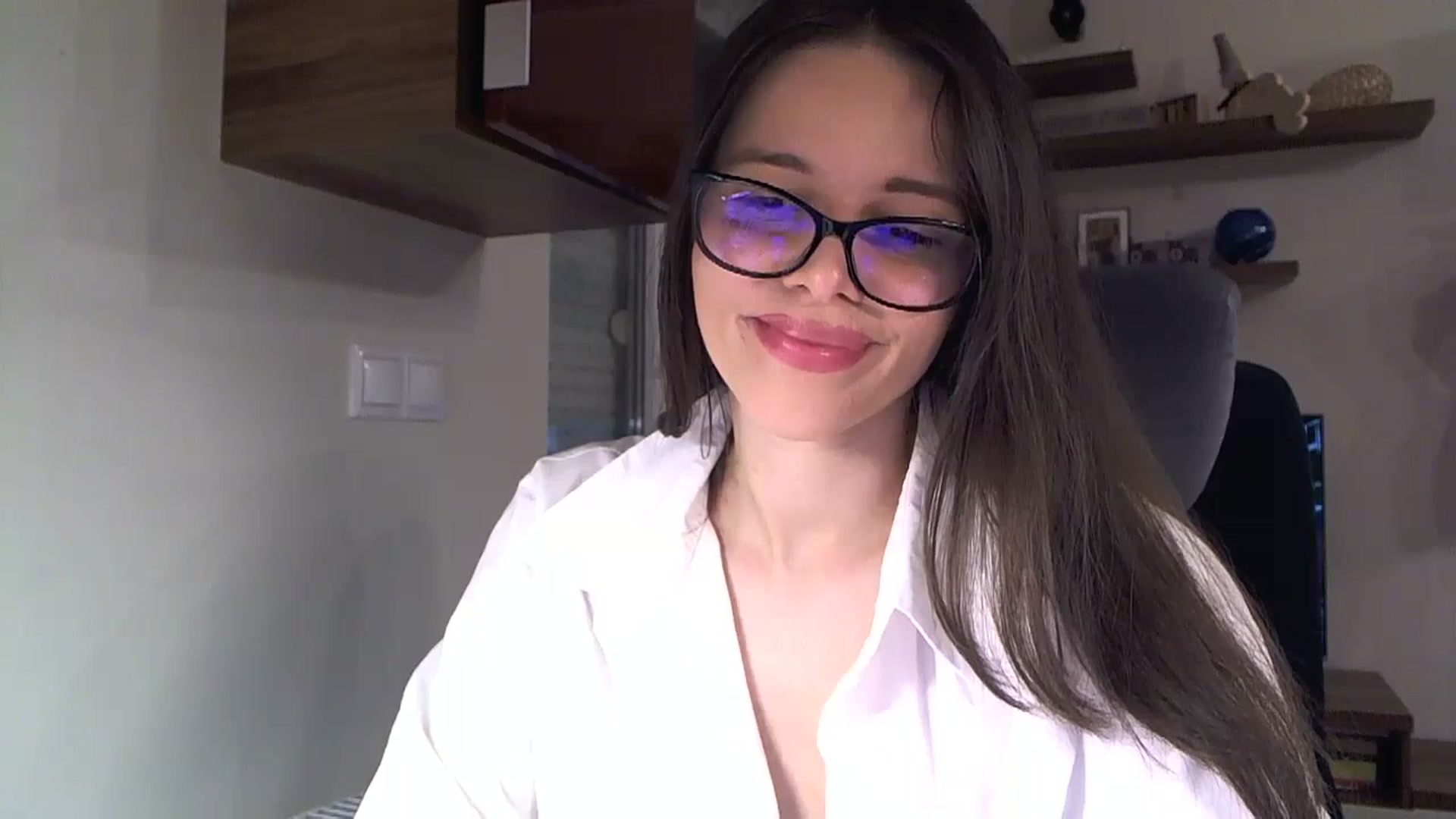 Gallery image thumbnail from Heaven_hot's myfreecams stream on, 11/14/2025, 18:24 image 12 of 20