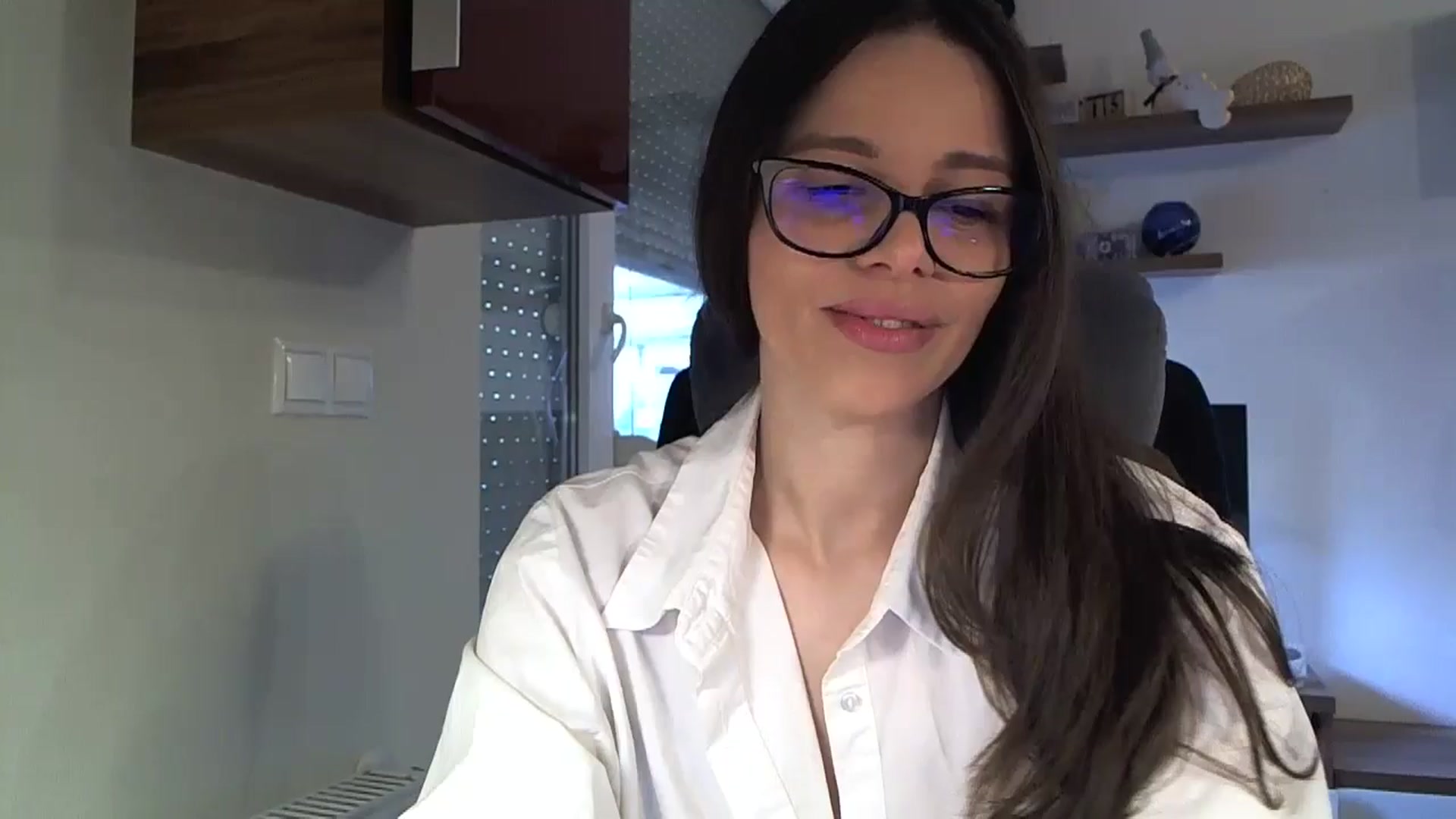 Gallery image thumbnail from Heaven_hot's myfreecams stream on, 11/15/2025, 13:35 image 1 of 20