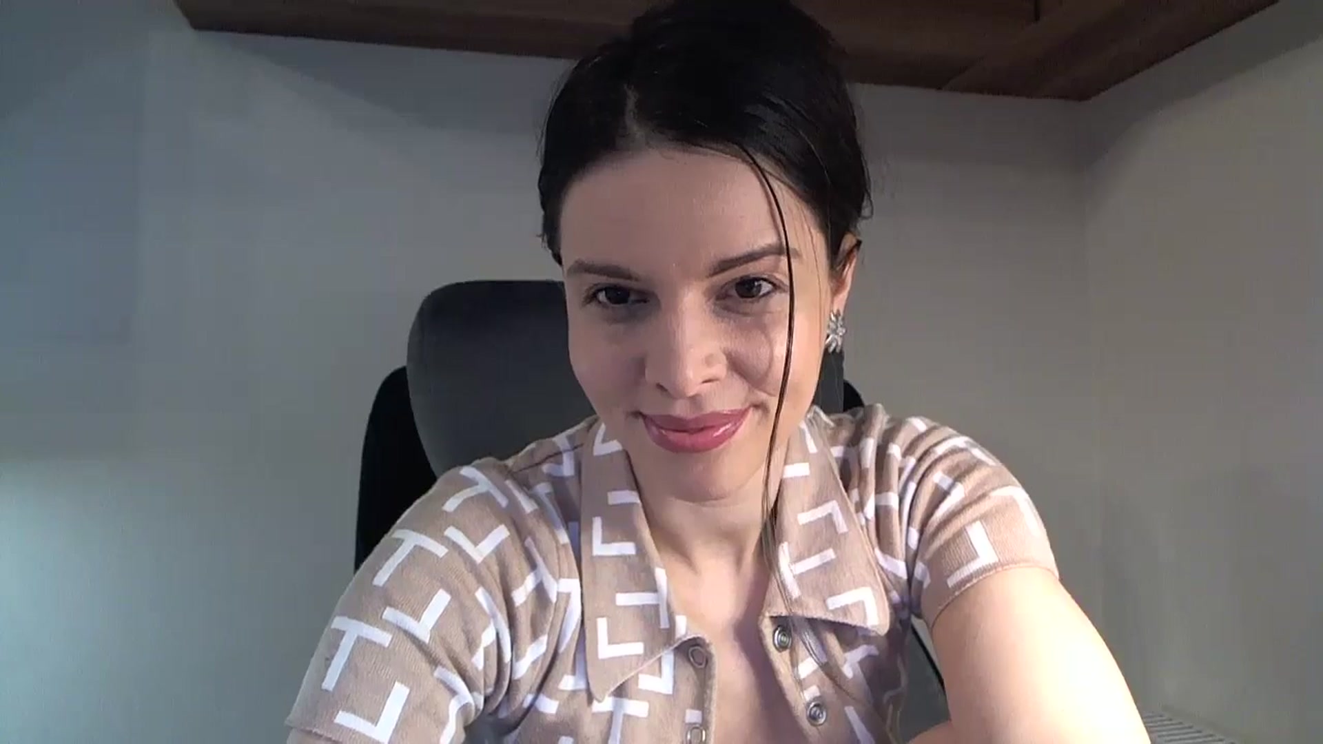Gallery image thumbnail from Heaven_hot's myfreecams stream on, 11/28/2025, 11:51 image 8 of 20