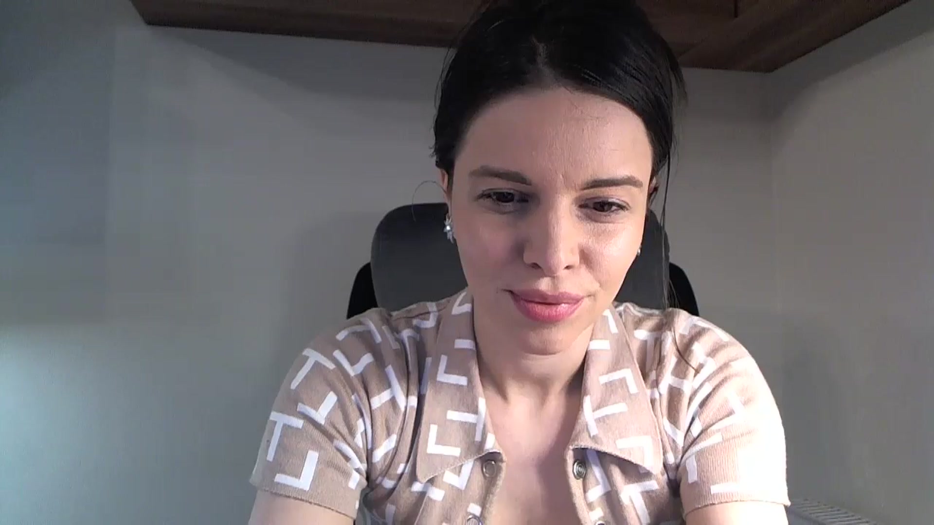 Gallery image thumbnail from Heaven_hot's myfreecams stream on, 11/28/2025, 11:51 image 18 of 20