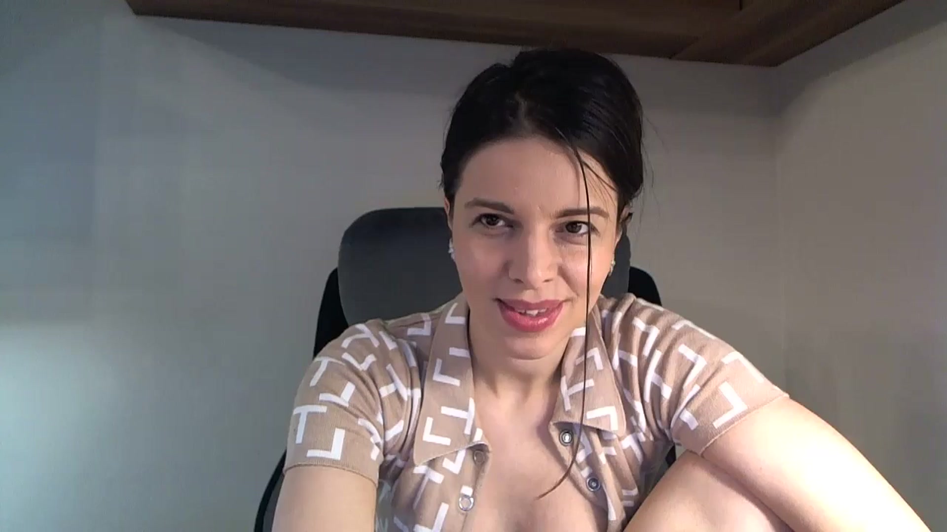 Gallery image thumbnail from Heaven_hot's myfreecams stream on, 11/28/2025, 11:51 image 12 of 20