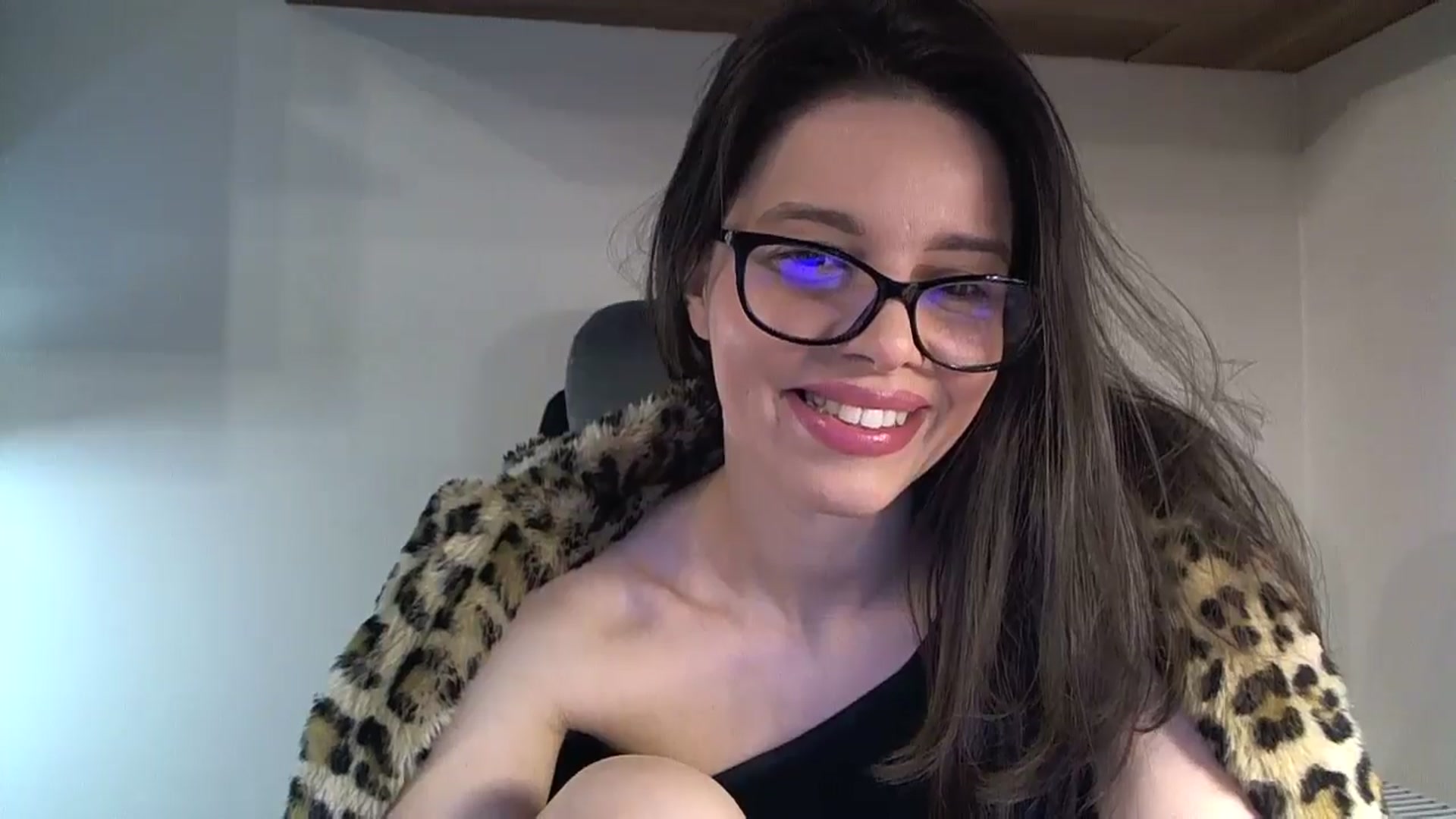 Gallery image thumbnail from Heaven_hot's myfreecams stream on, 11/29/2025, 11:12 image 7 of 20