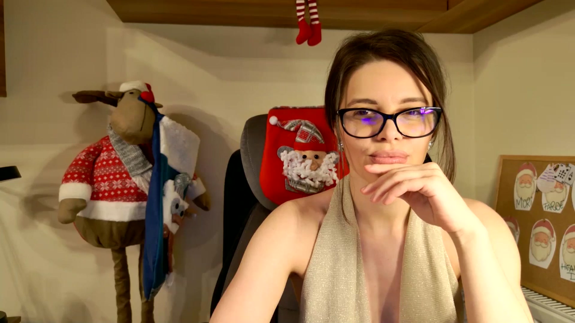 Gallery image thumbnail from Heaven_hot's myfreecams stream on, 12/21/2025, 15:41 image 19 of 20