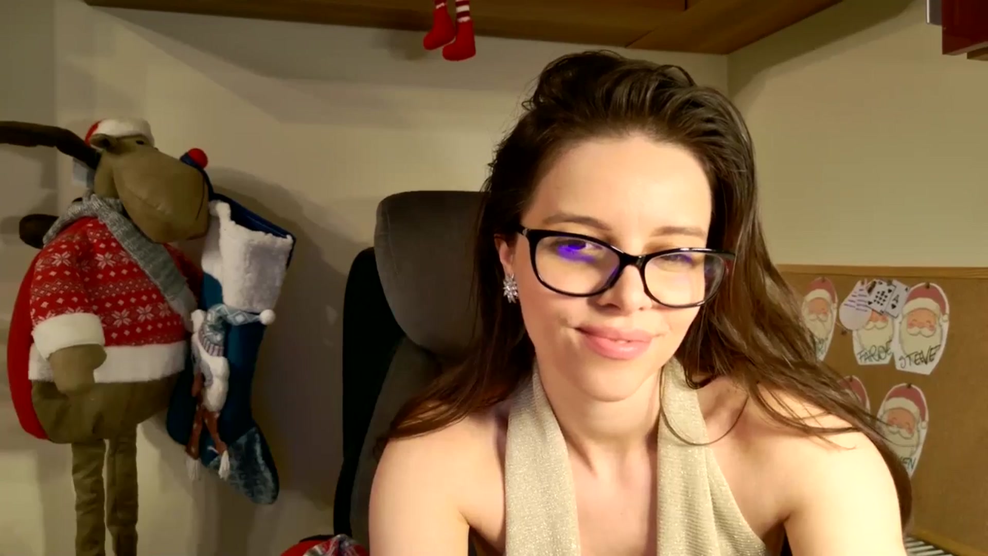 Gallery image thumbnail from Heaven_hot's myfreecams stream on, 12/22/2025, 18:28 image 16 of 20