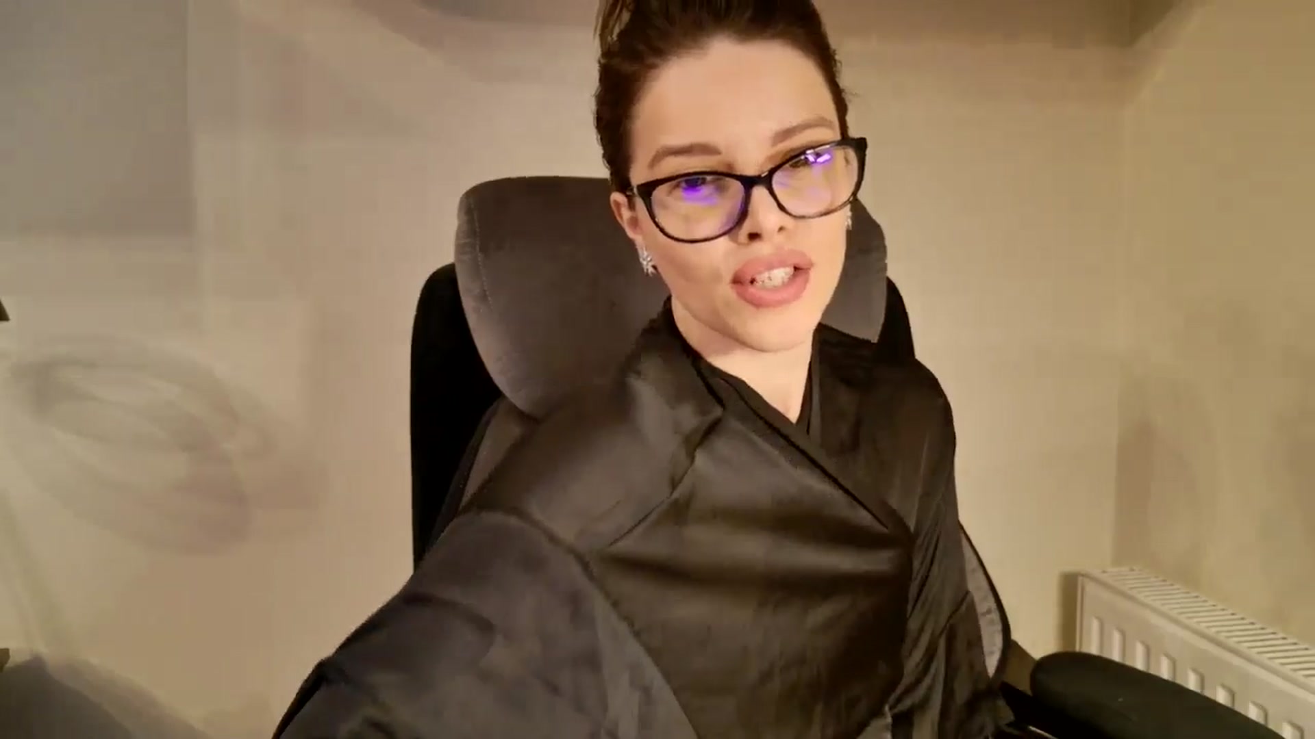 Gallery image thumbnail from Heaven_hot's myfreecams stream on, 01/11/2026, 14:28 image 12 of 20