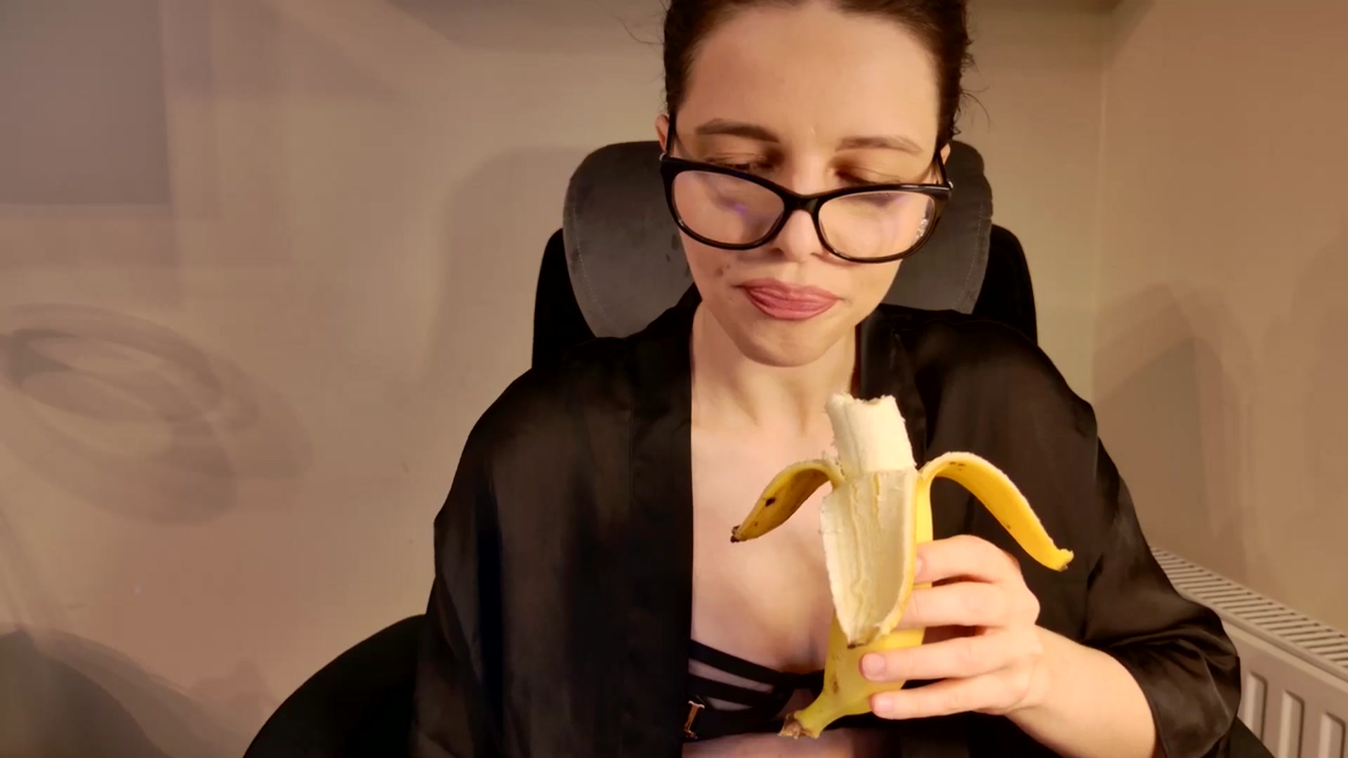 Gallery image thumbnail from Heaven_hot's myfreecams stream on, 01/11/2026, 14:28 image 6 of 20