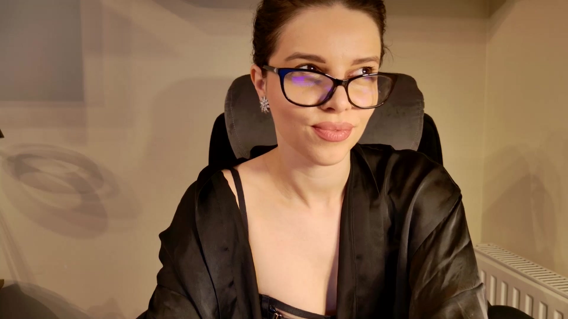 Gallery image thumbnail from Heaven_hot's myfreecams stream on, 01/11/2026, 14:28 image 13 of 20