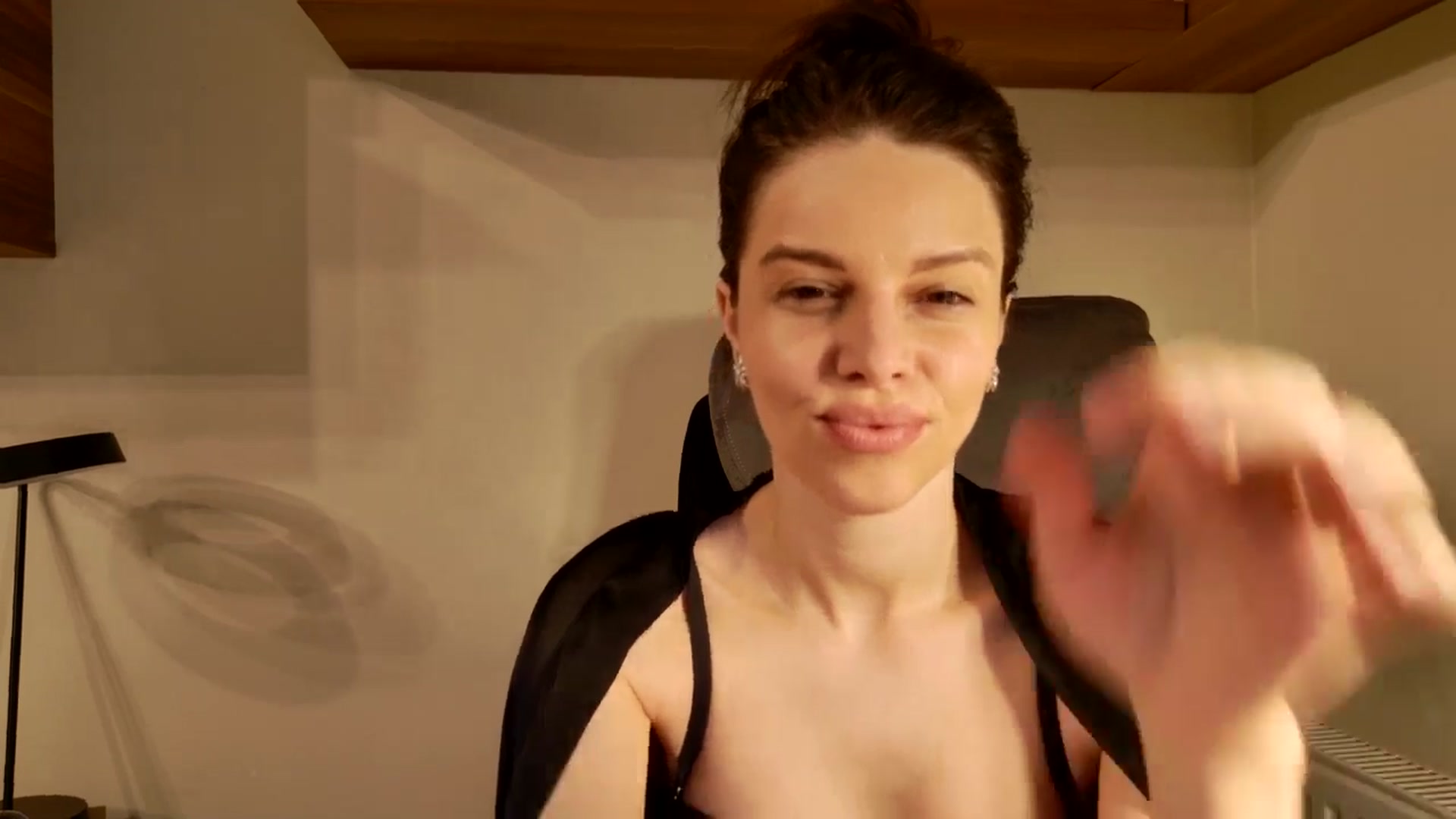 Gallery image thumbnail from Heaven_hot's myfreecams stream on, 01/11/2026, 15:24 image 10 of 20