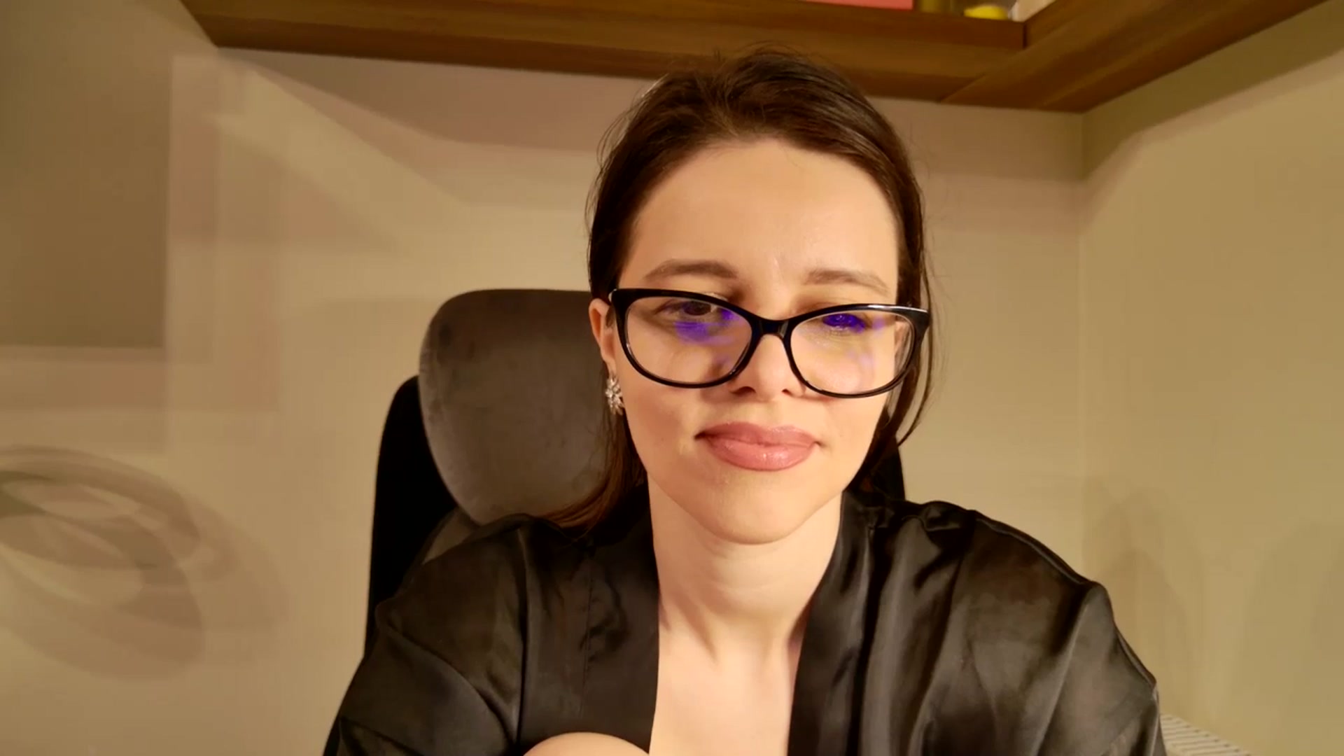 Gallery image thumbnail from Heaven_hot's myfreecams stream on, 01/11/2026, 17:49 image 13 of 20