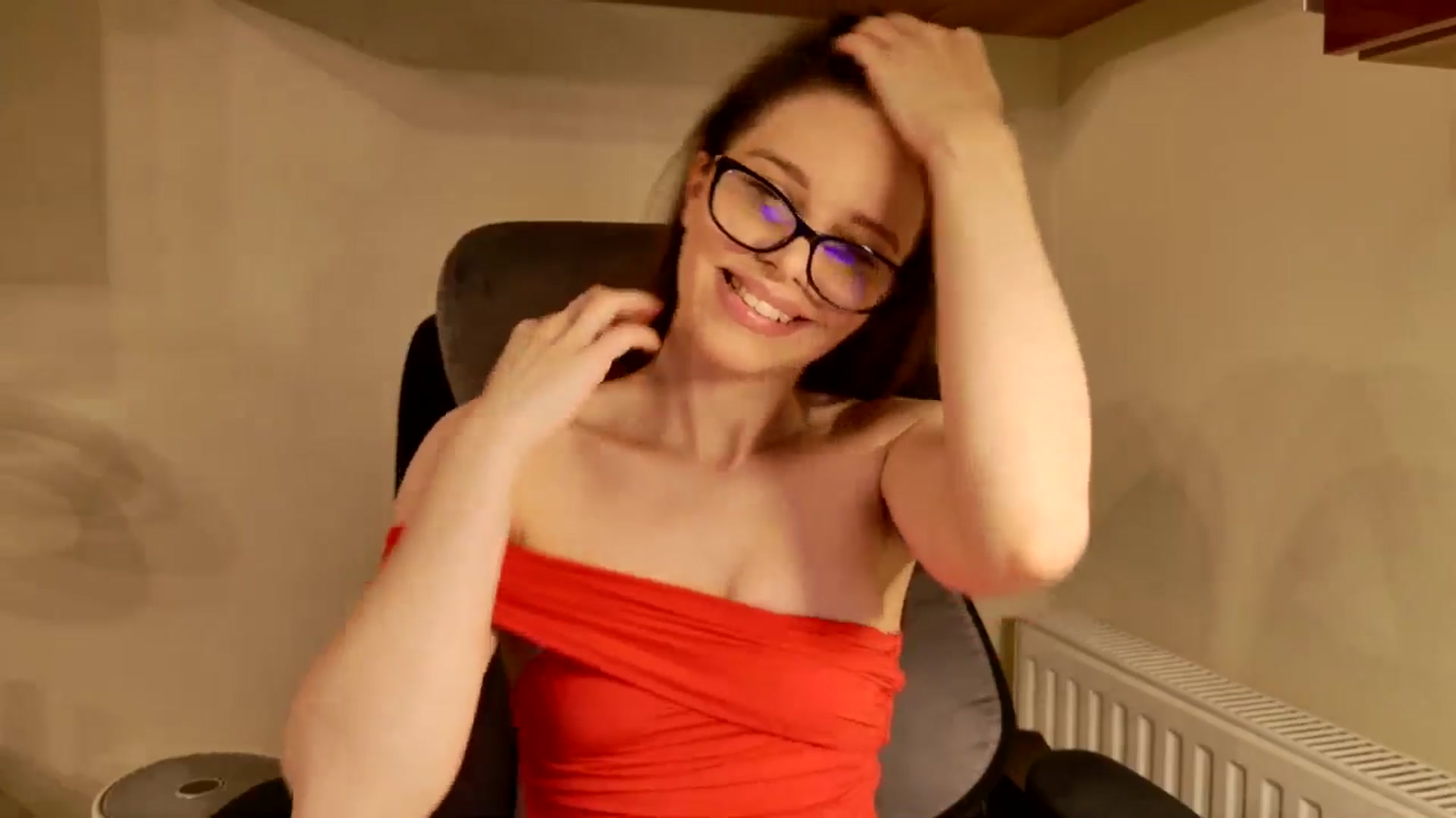 Gallery image thumbnail from Heaven_hot's myfreecams stream on, 01/13/2026, 18:04 image 11 of 20