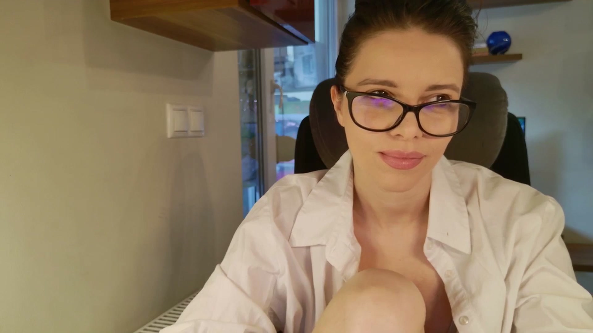 Gallery image thumbnail from Heaven_hot's myfreecams stream on, 03/23/2026, 16:23 image 11 of 20