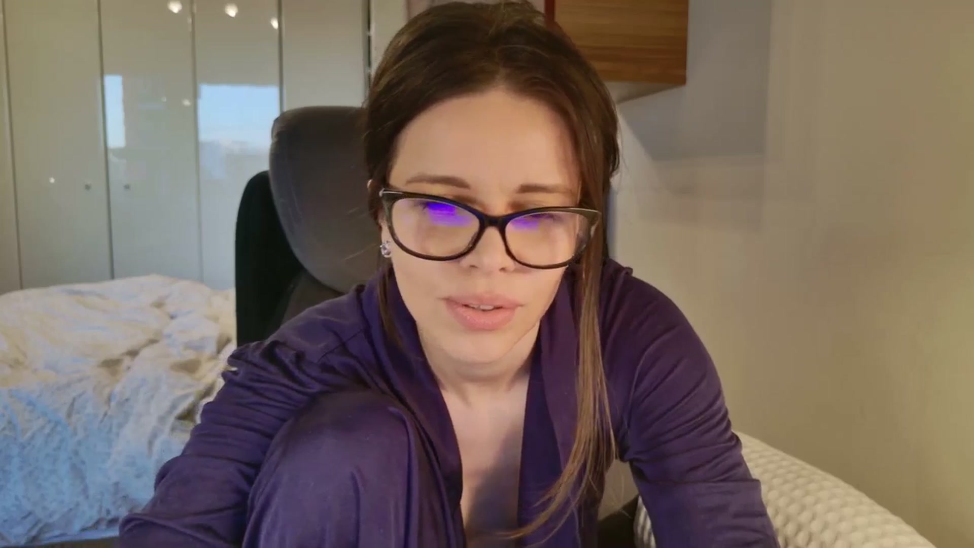 Gallery image thumbnail from Heaven_hot's myfreecams stream on, 04/05/2026, 16:47 image 19 of 20
