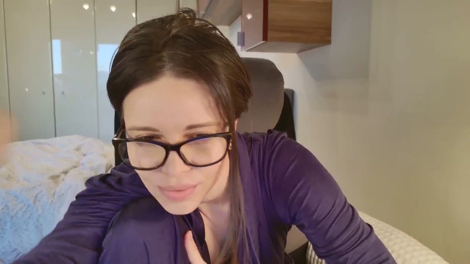 Gallery image thumbnail from Heaven_hot's myfreecams stream on, 04/05/2026, 16:47 image 17 of 20