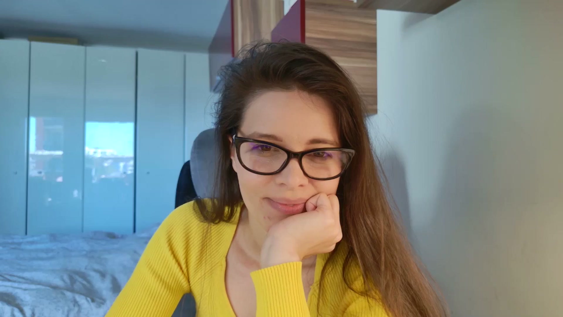 Gallery image thumbnail from Heaven_hot's myfreecams stream on, 04/18/2026, 15:14 image 17 of 20
