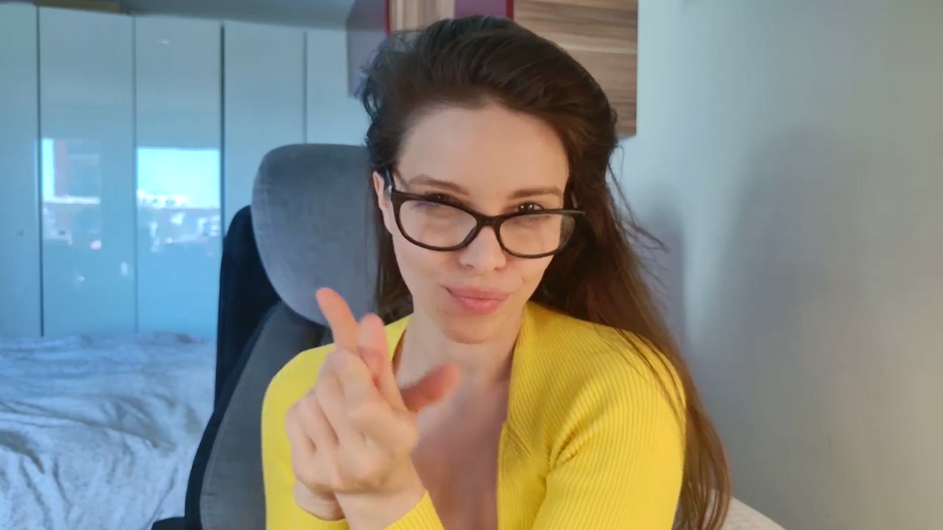 Gallery image thumbnail from Heaven_hot's myfreecams stream on, 04/18/2026, 15:14 image 20 of 20
