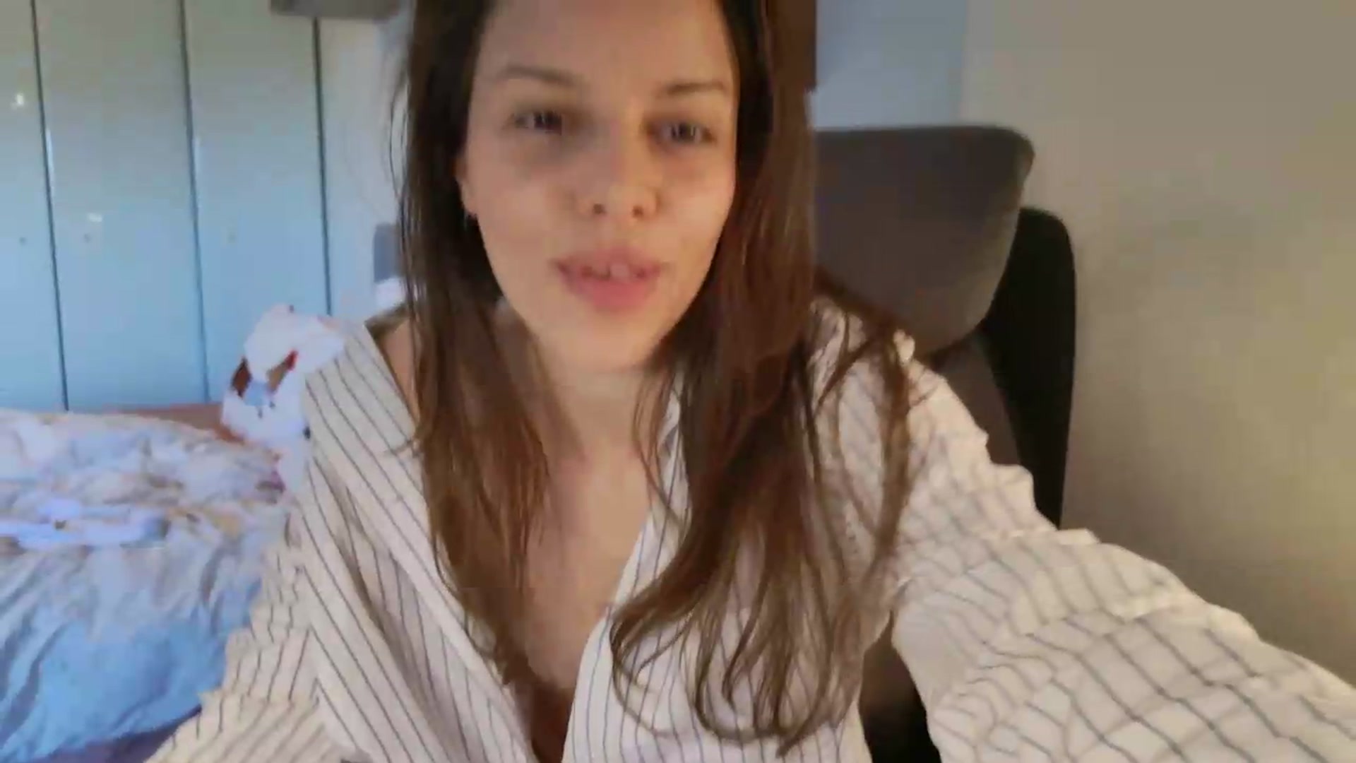 Gallery image thumbnail from Heaven_hot's myfreecams stream on, 05/24/2026, 16:56 image 19 of 20