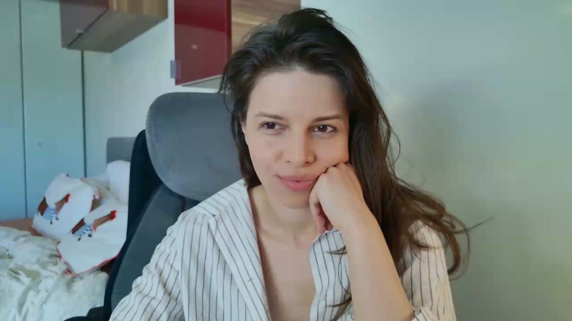 Gallery image thumbnail from Heaven_hot's myfreecams stream on, 05/24/2026, 16:56 image 10 of 20