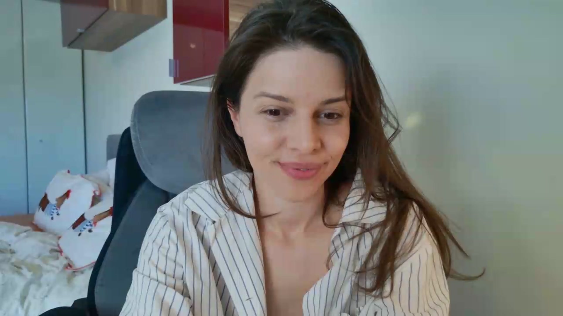Gallery image thumbnail from Heaven_hot's myfreecams stream on, 05/24/2026, 16:56 image 8 of 20