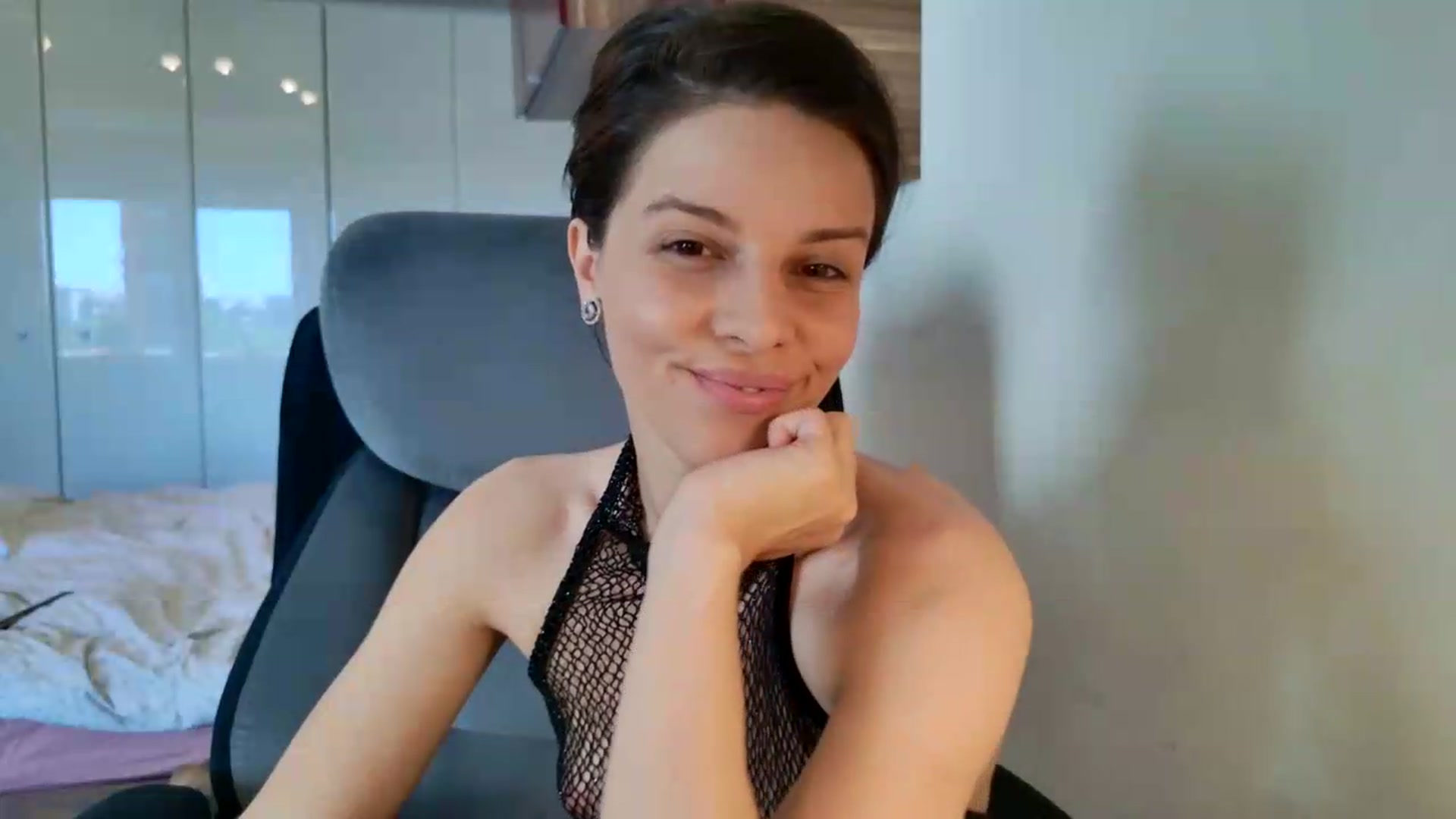 Gallery image thumbnail from Heaven_hot's myfreecams stream on, 08/10/2026, 15:38 image 19 of 20