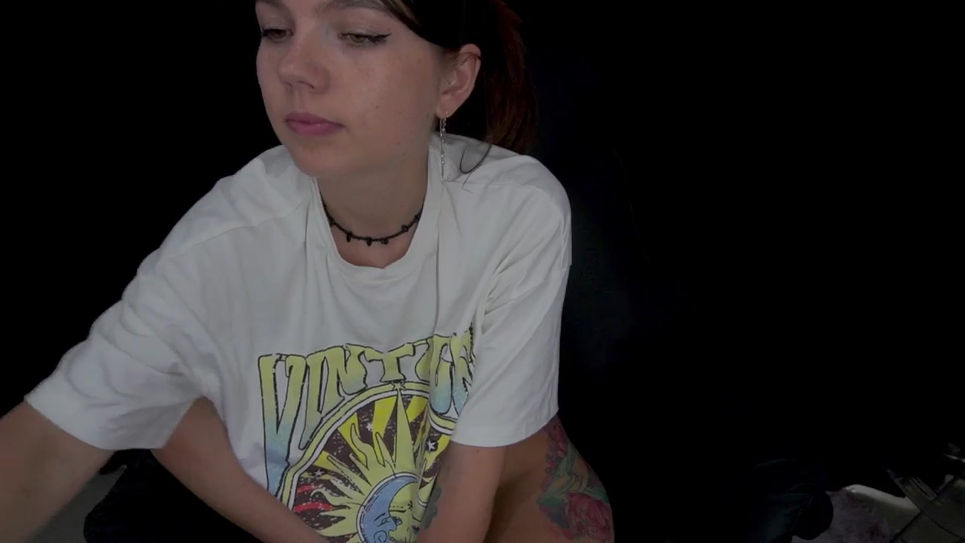 Gallery image thumbnail from Heeykitty's myfreecams stream on, 04/14/2025, 12:28 image 11 of 20
