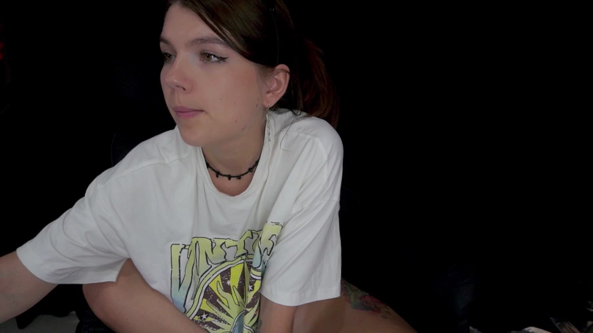 Gallery image thumbnail from Heeykitty's myfreecams stream on, 04/14/2025, 12:28 image 10 of 20