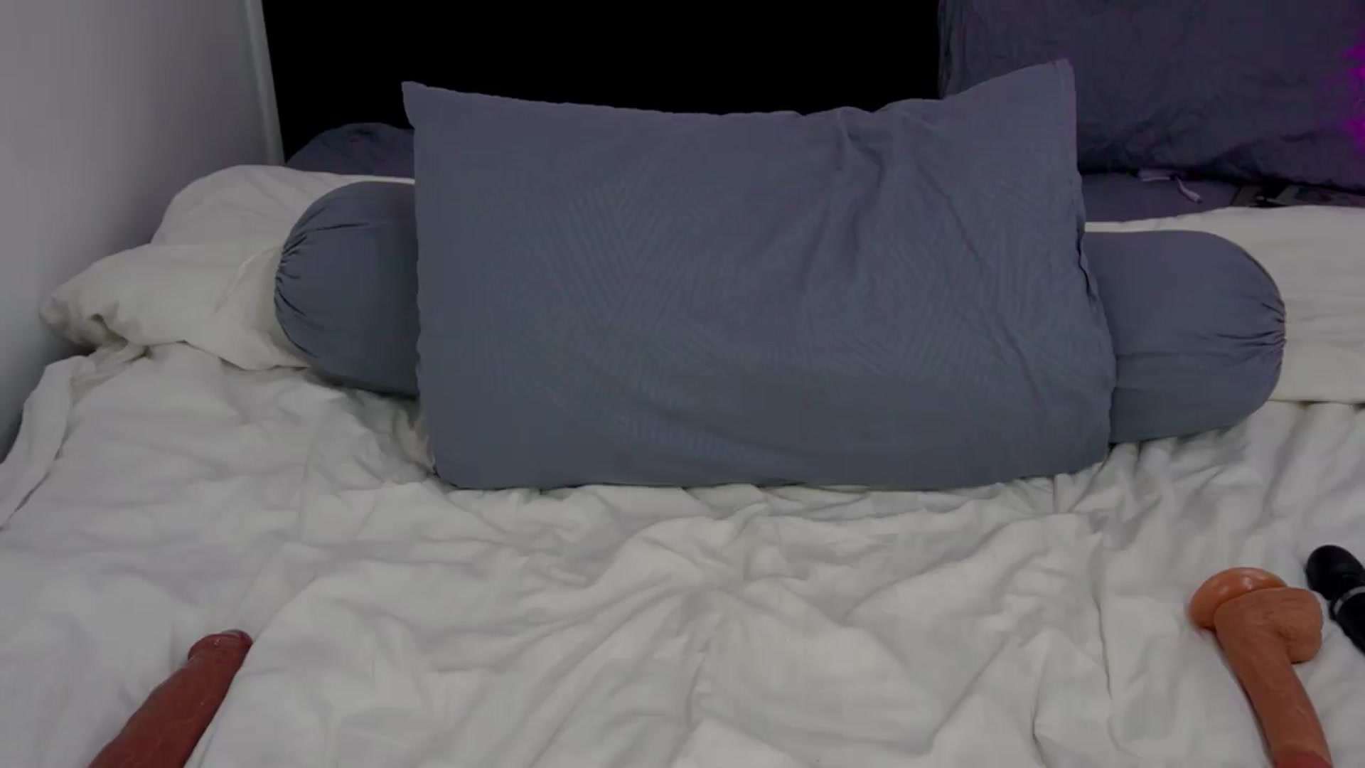 Gallery image thumbnail from Heeykitty's myfreecams stream on, 09/16/2026, 03:49 image 20 of 20