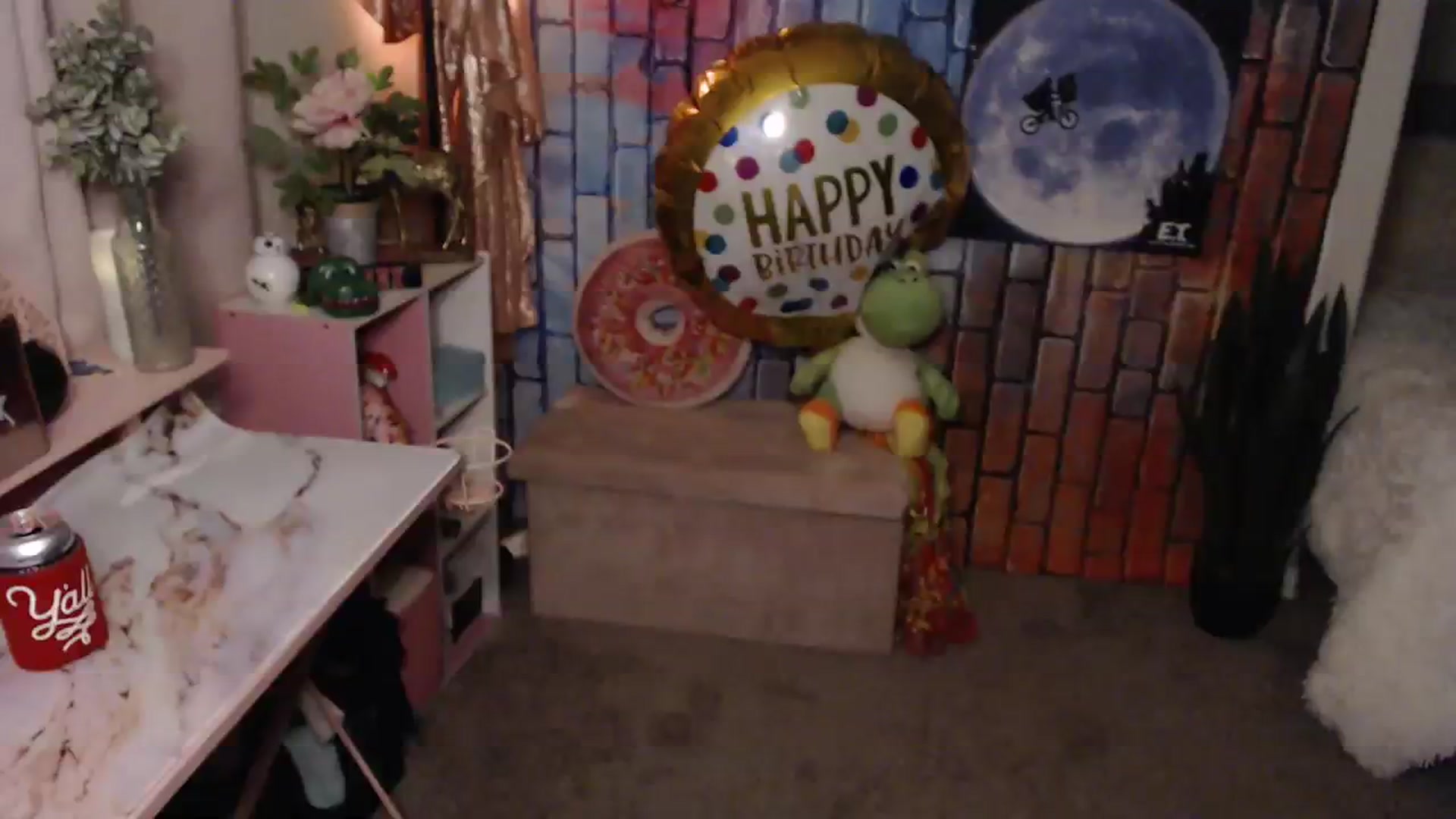 Gallery image thumbnail from HeidiKlumsy's myfreecams stream on, 08/08/2023, 08:09 image 2 of 20