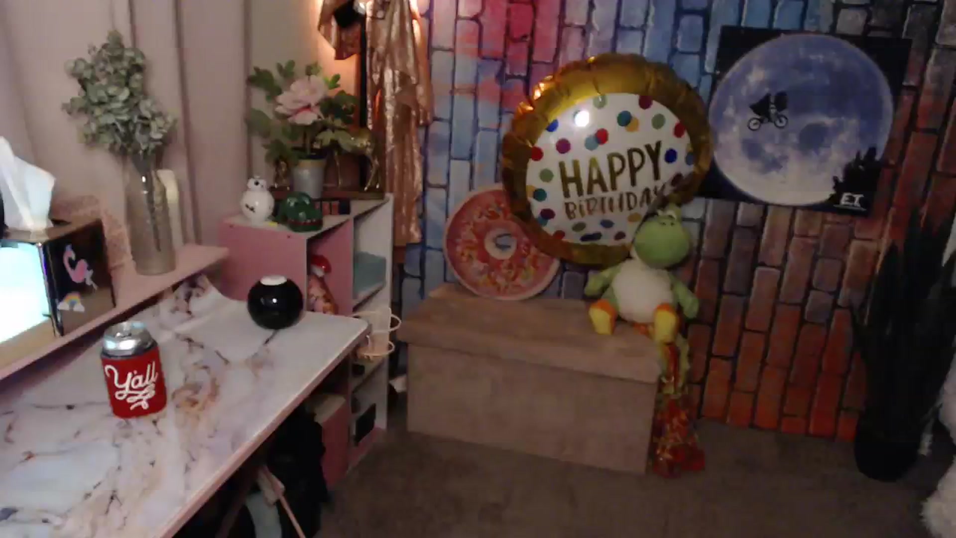 Gallery image thumbnail from HeidiKlumsy's myfreecams stream on, 08/08/2023, 08:09 image 5 of 20