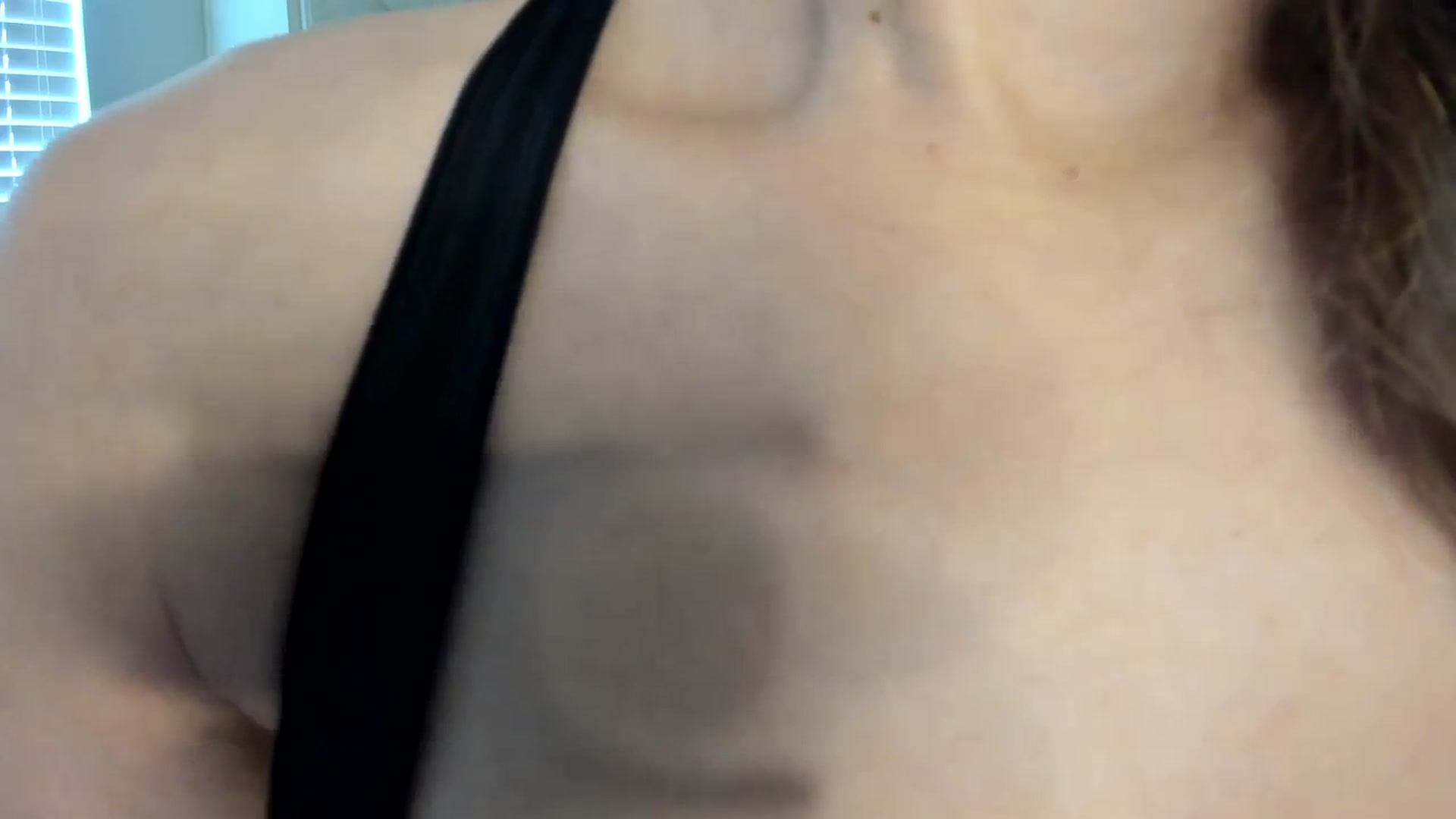 Gallery image thumbnail from HeidiKlumsy's myfreecams stream on, 09/04/2023, 21:41 image 5 of 20