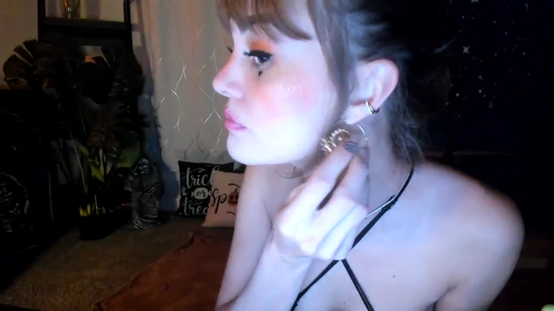 Gallery image thumbnail from HeidiKlumsy's myfreecams stream on, 09/27/2023, 05:00 image 19 of 20