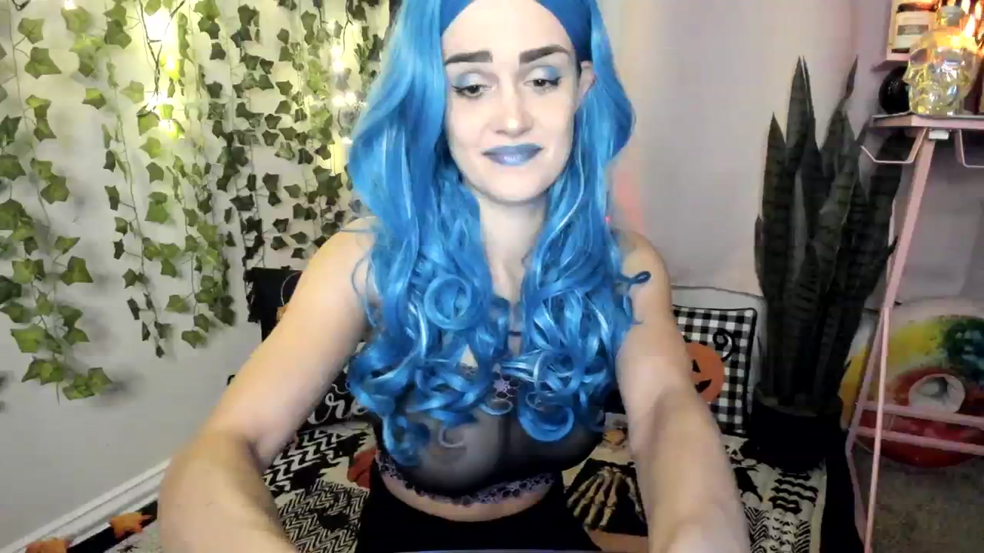 Gallery image thumbnail from HeidiKlumsy's myfreecams stream on, 10/06/2023, 13:30 image 4 of 20