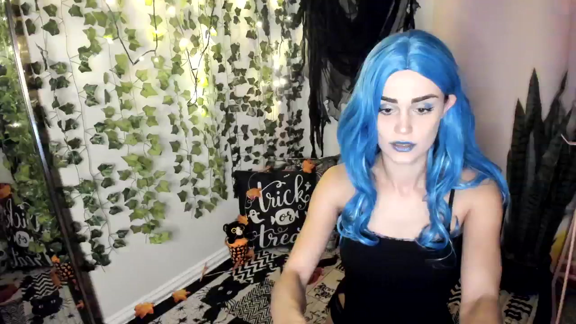 Gallery image thumbnail from HeidiKlumsy's myfreecams stream on, 10/06/2023, 13:30 image 2 of 20