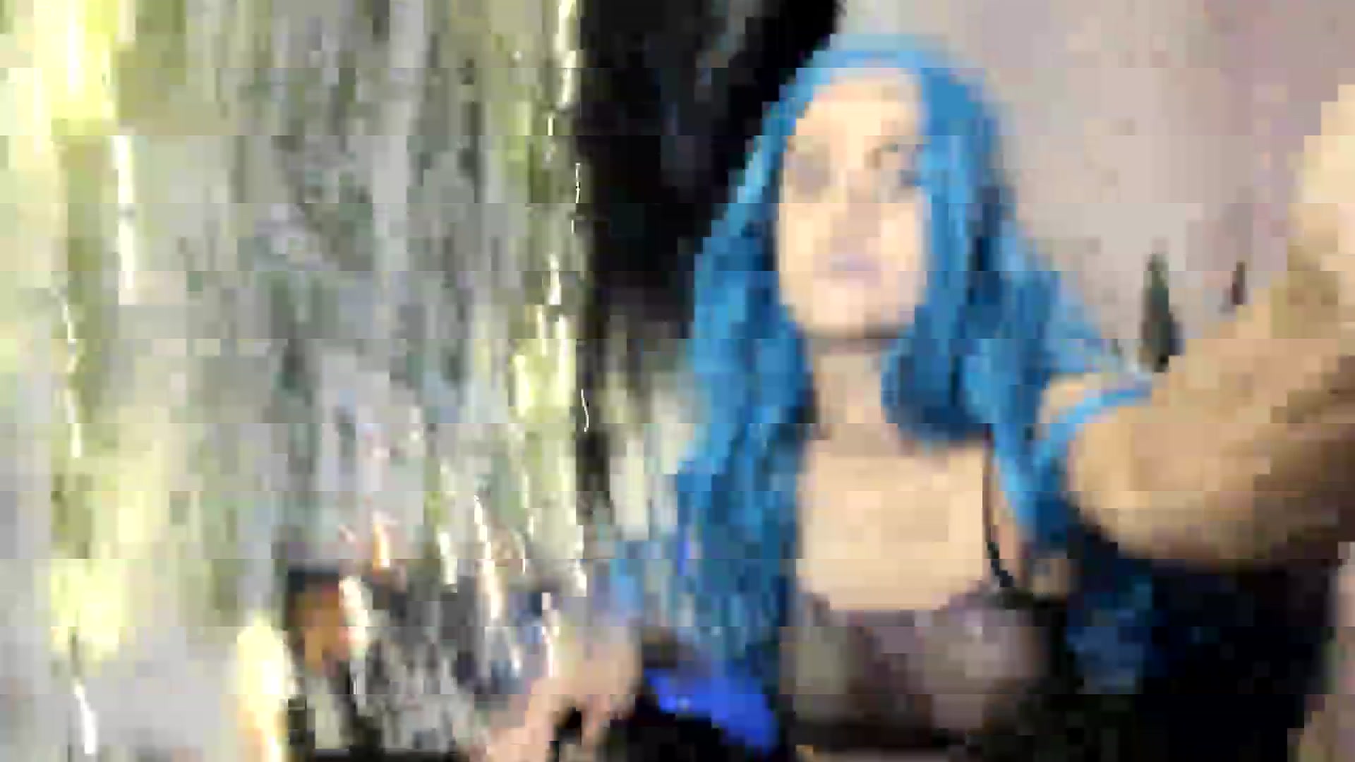 Gallery image thumbnail from HeidiKlumsy's myfreecams stream on, 10/06/2023, 13:30 image 12 of 20