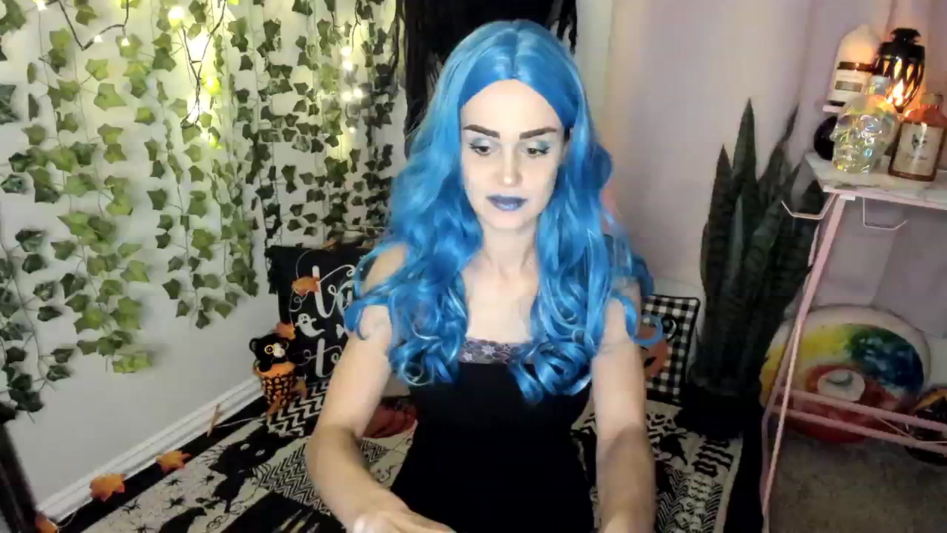Gallery image thumbnail from HeidiKlumsy's myfreecams stream on, 10/06/2023, 13:30 image 1 of 20
