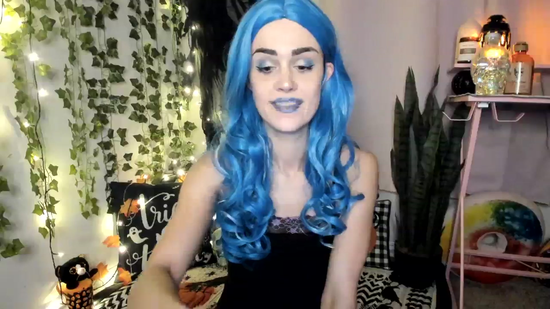 Gallery image thumbnail from HeidiKlumsy's myfreecams stream on, 10/06/2023, 13:30 image 7 of 20
